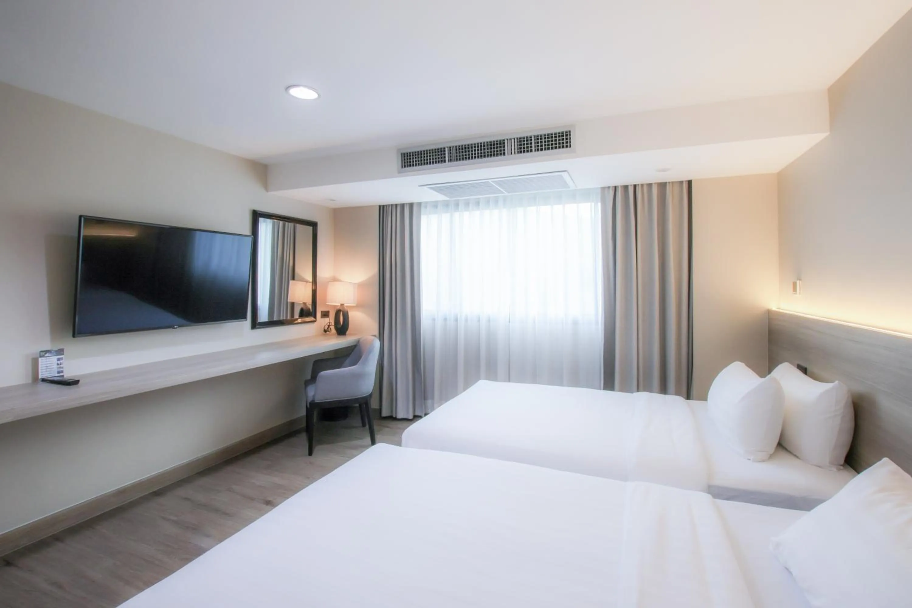 Bed in Alpine Golf Resort Chiang Mai