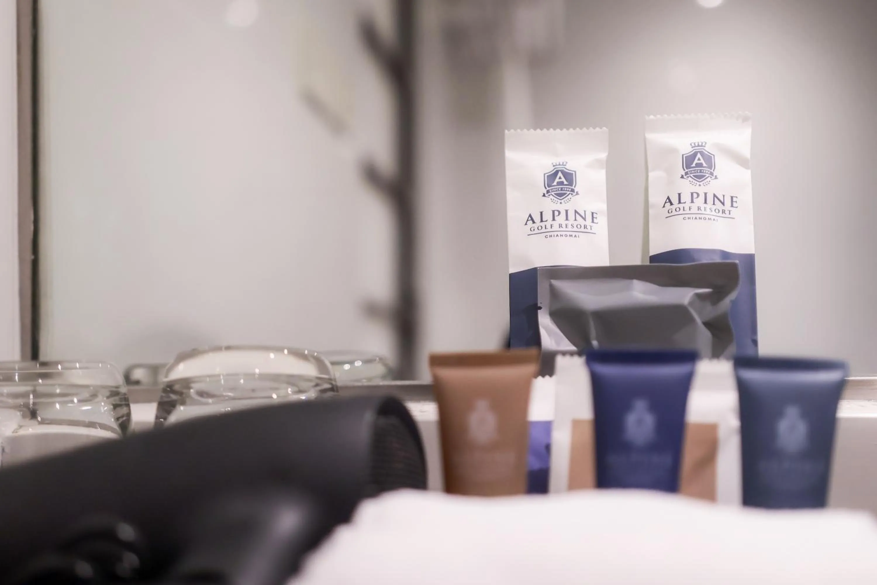 Bed in Alpine Golf Resort Chiang Mai