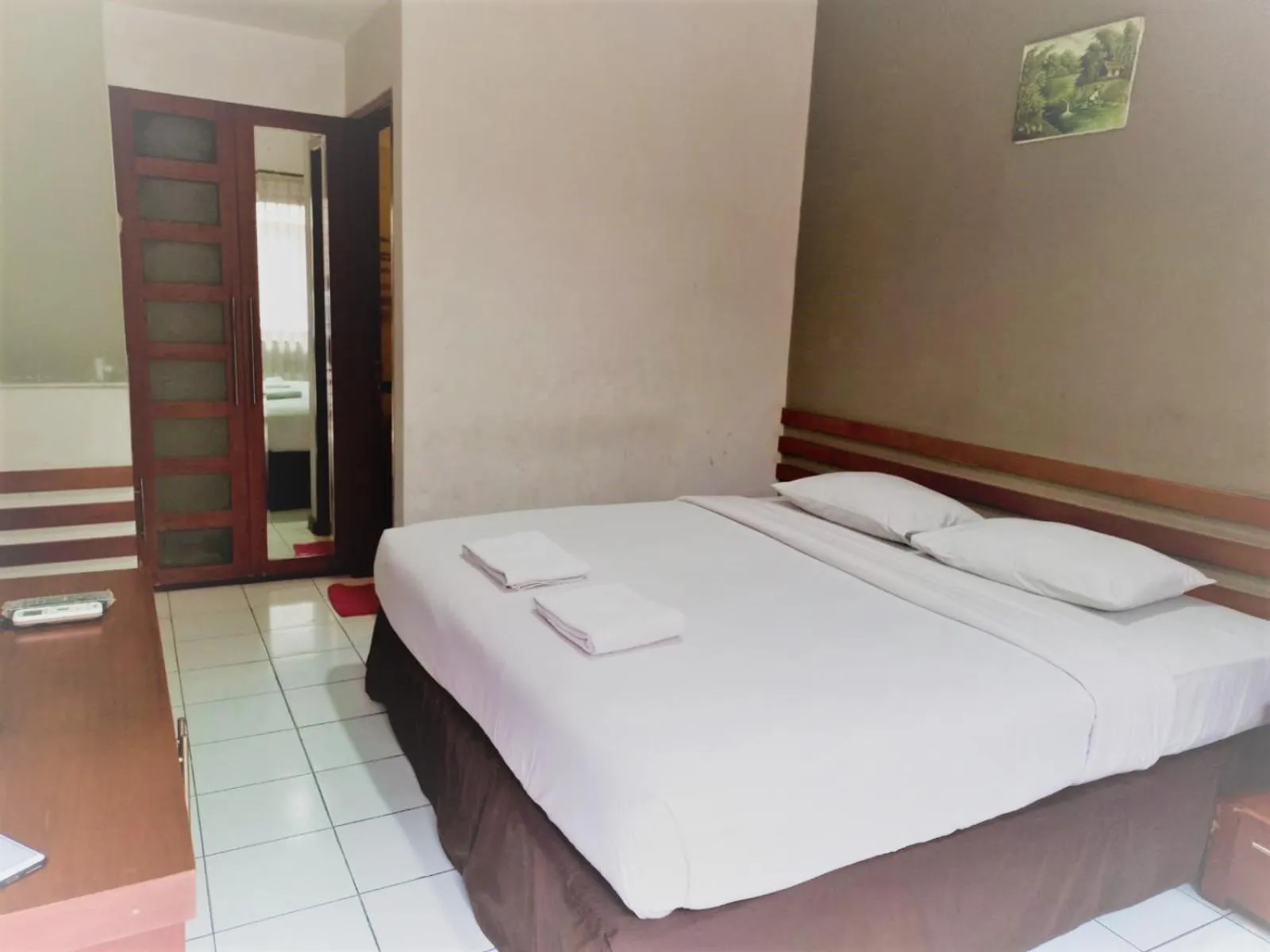 Bed in N Hotel Harmoni Jakarta