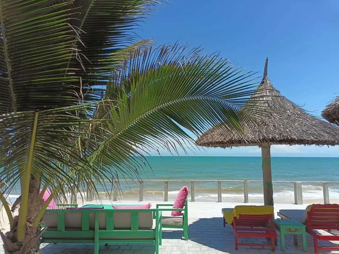 sunbed in Full Moon Beach Resort