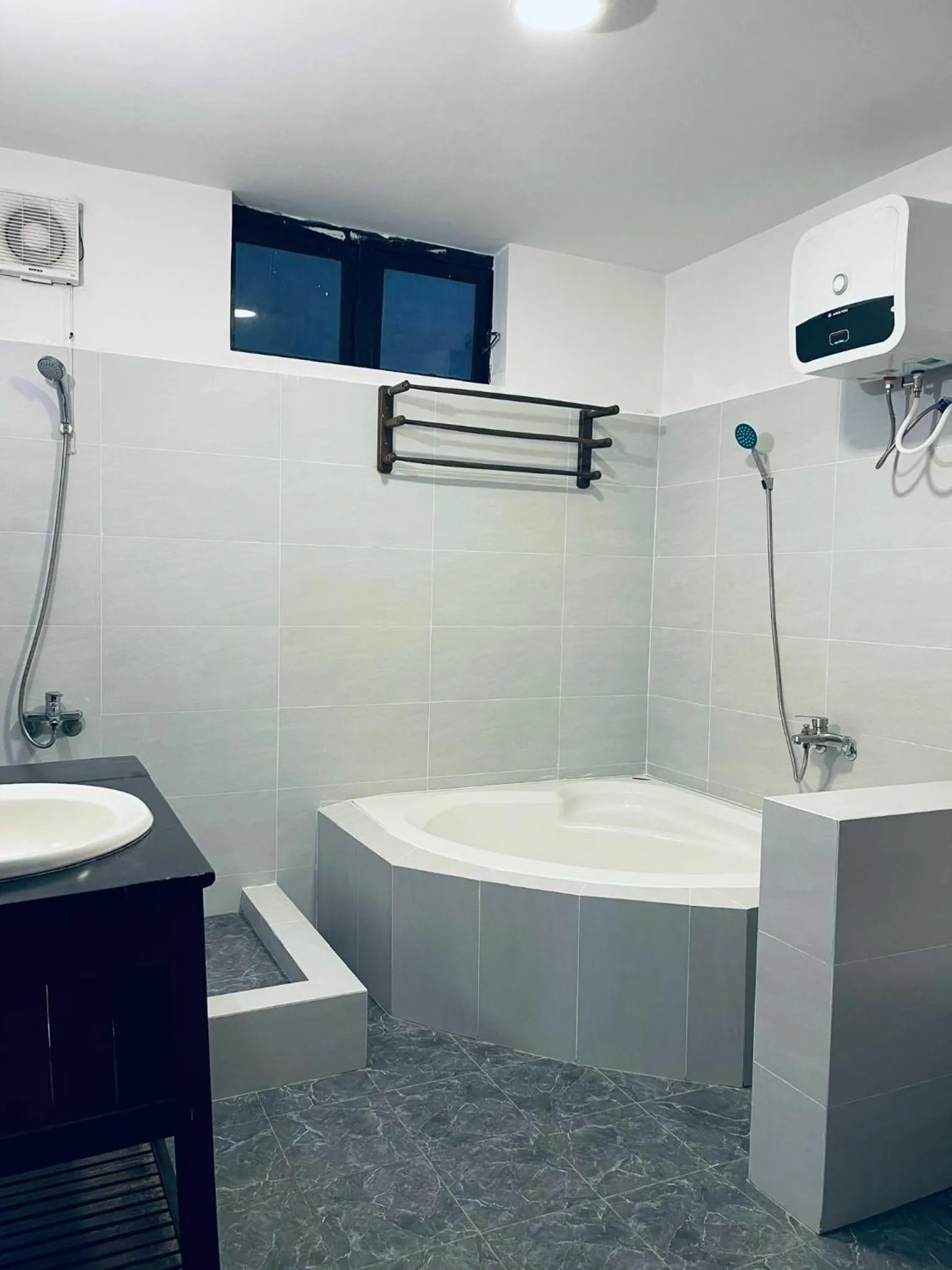 Bathroom in Full Moon Beach Resort