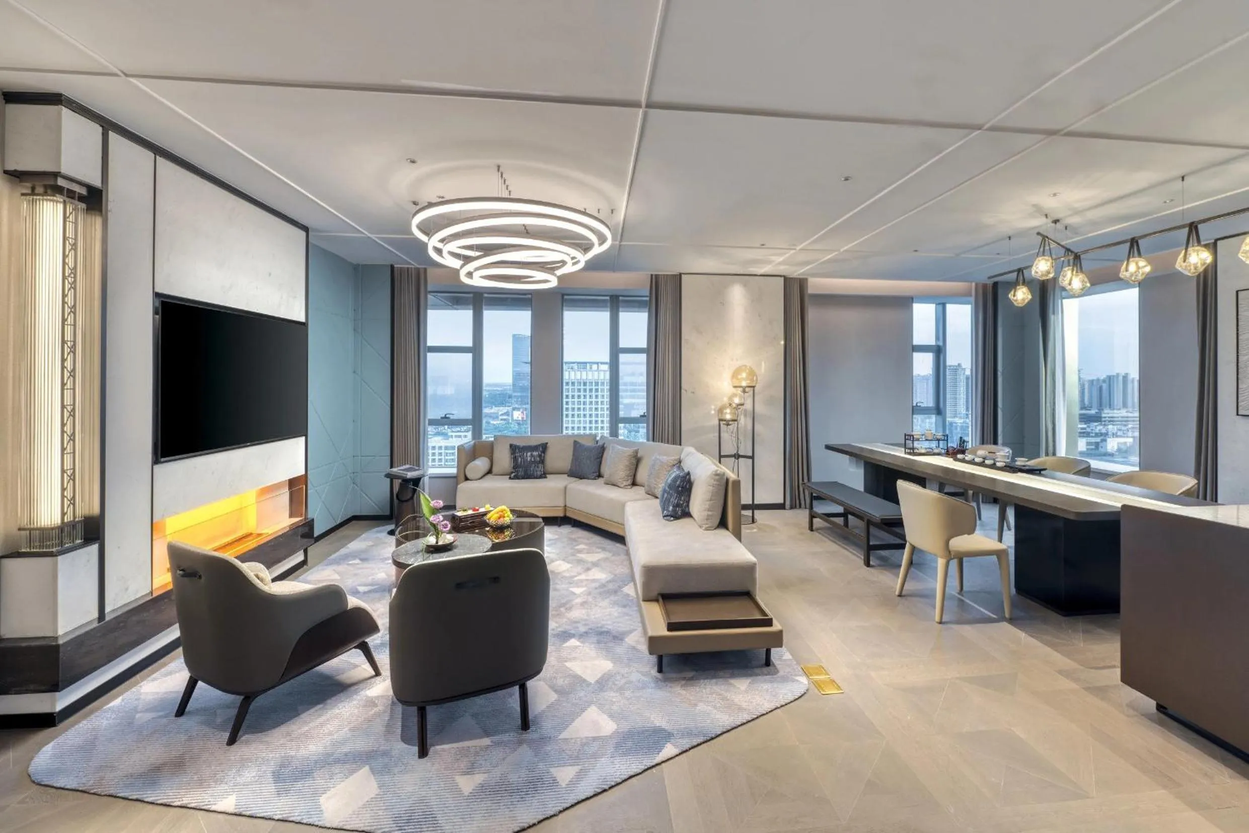 Photo of the whole room in Crowne Plaza Rugao