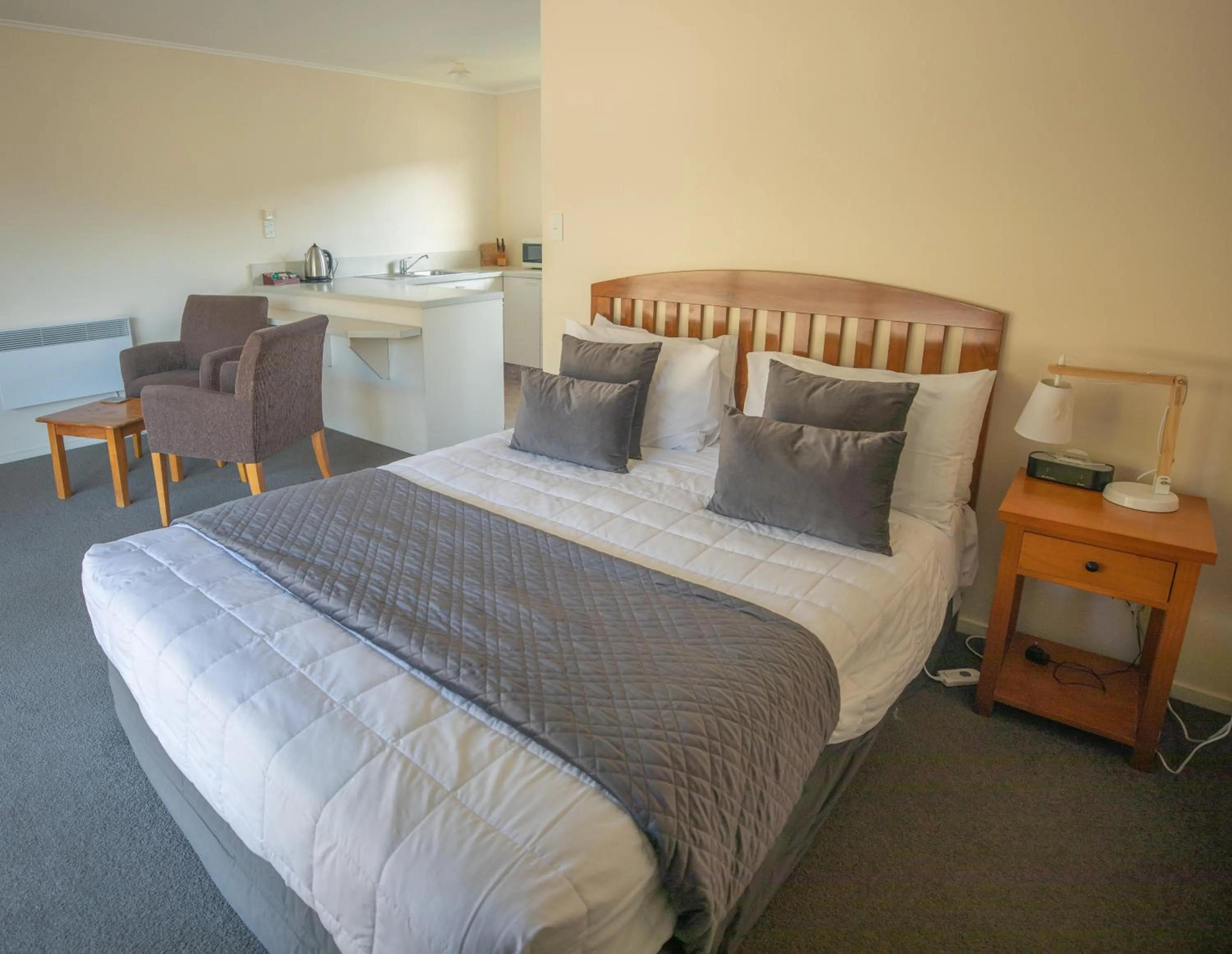 Bed in Rainforest Motel