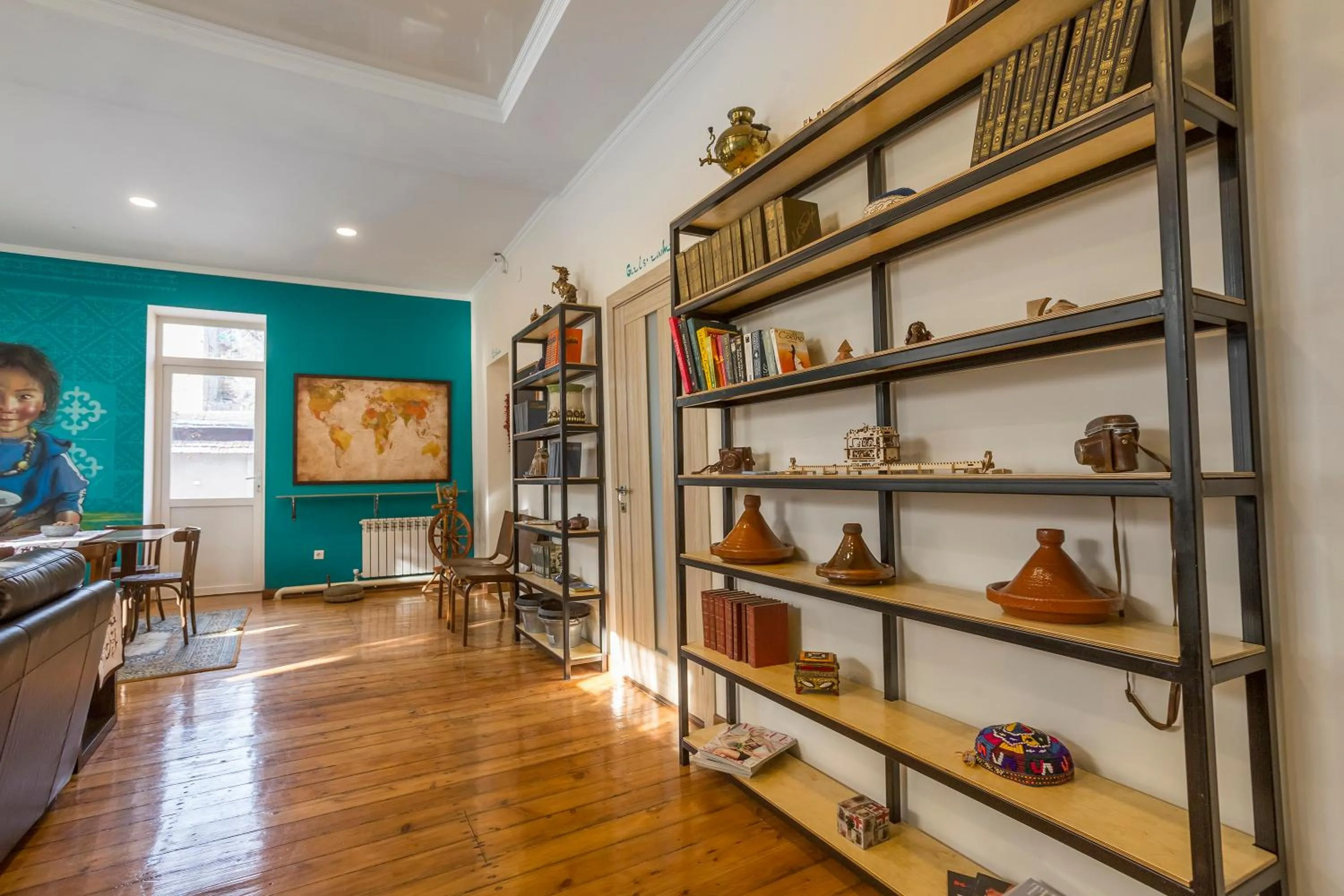 Photo of the whole room in Koisha