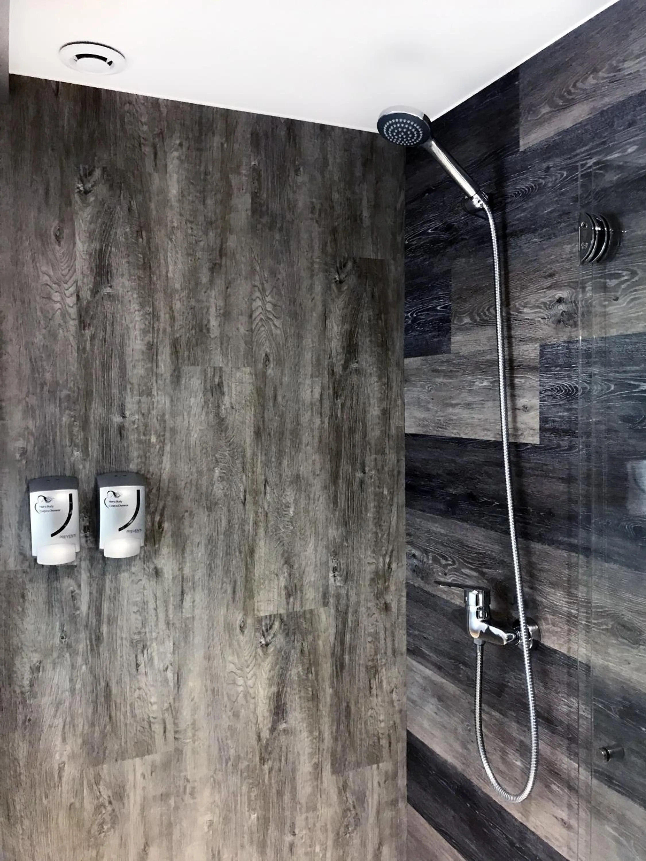 Bathroom in Promar - Eco Beach & Spa Hotel