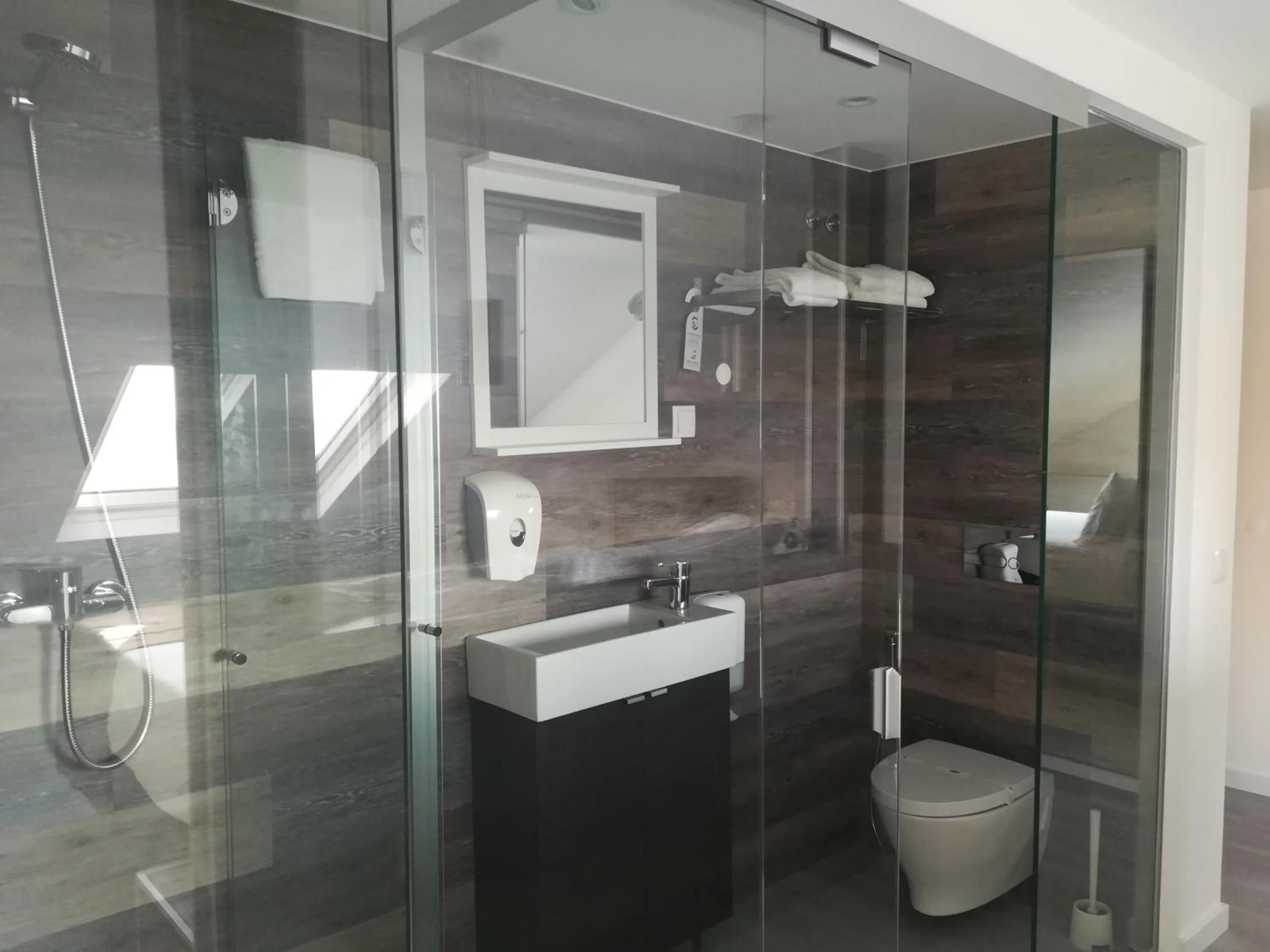 Shower in Promar - Eco Beach & Spa Hotel