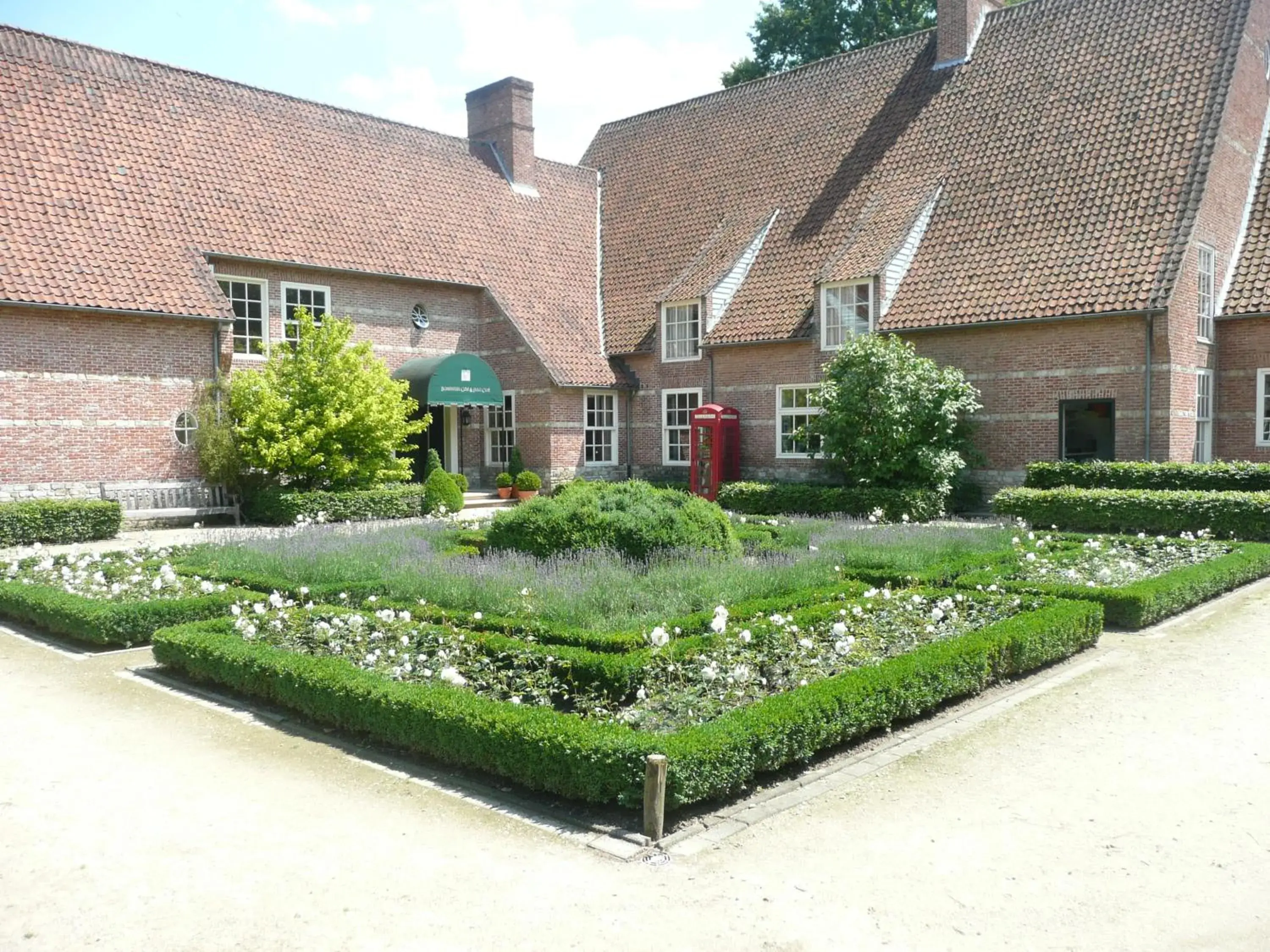 Bossenstein Golf & Polo Club Bossenstein Golf & Polo Club