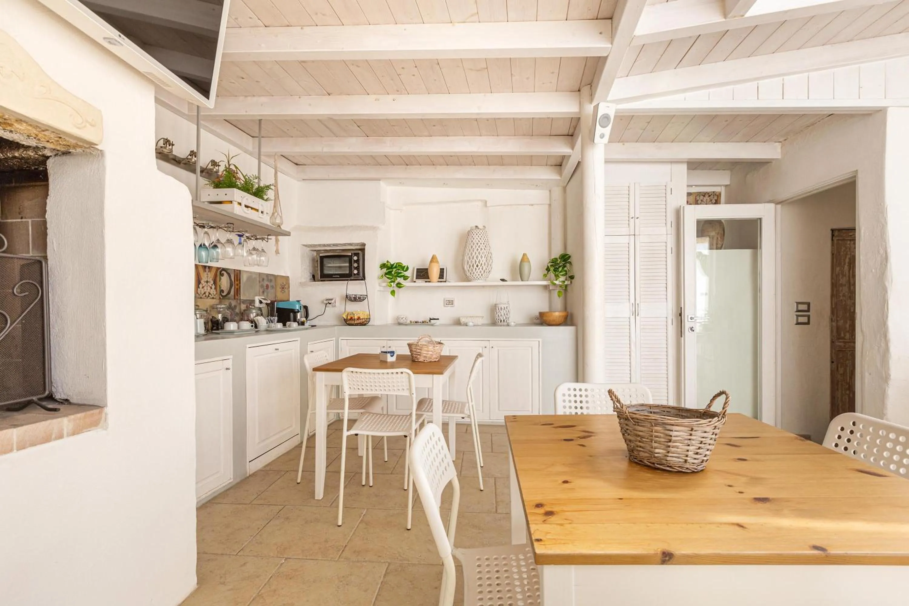 Other in Clara Domus