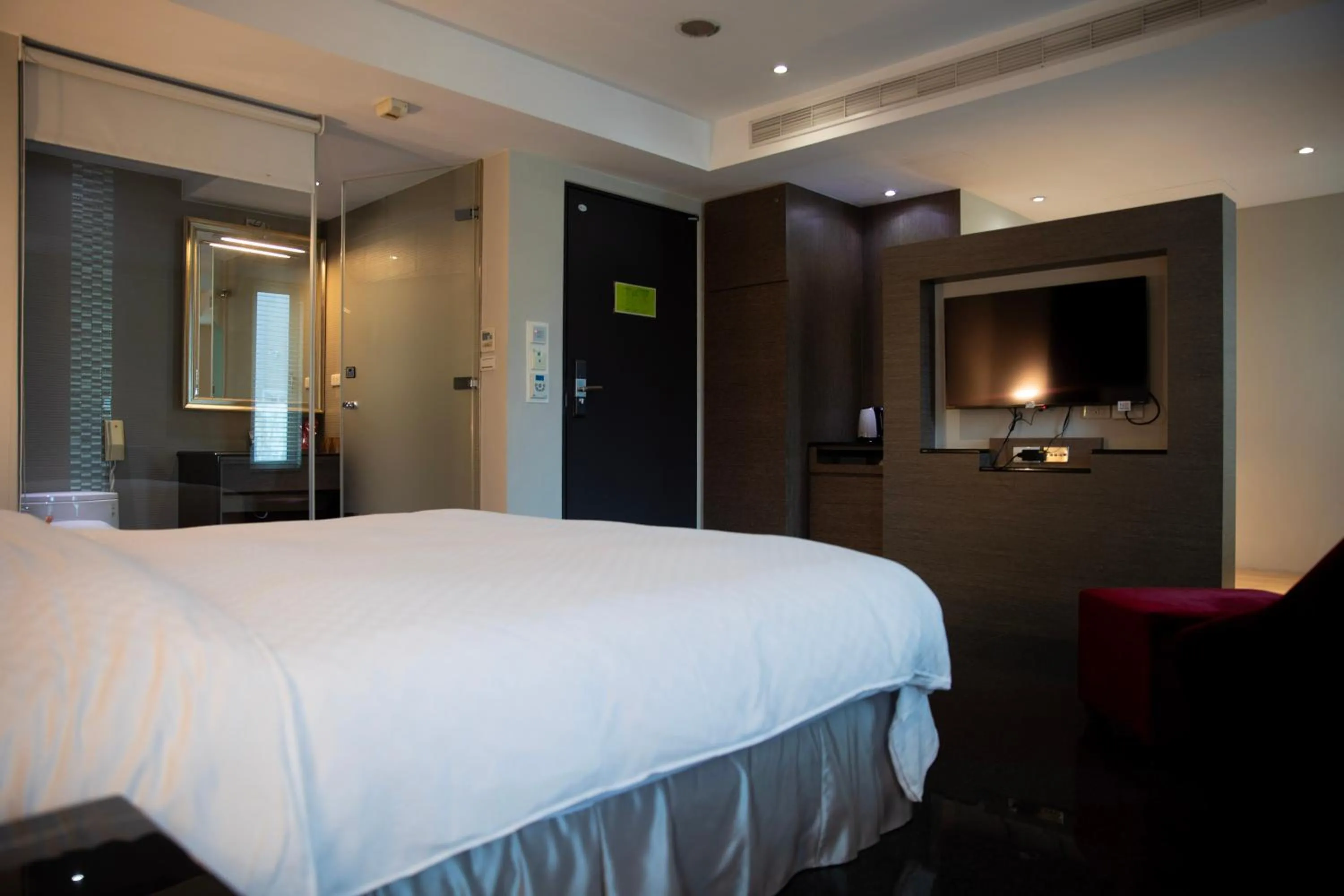 Photo of the whole room, Bed in Kapok Hotel & Resorts