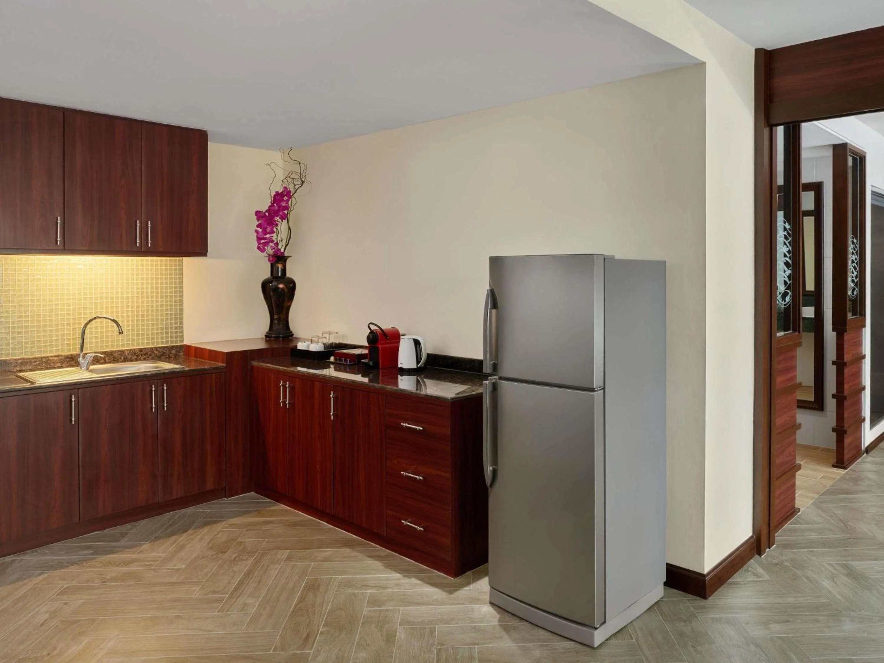 Photo of the whole room in Novotel Phuket Vintage Park Resort