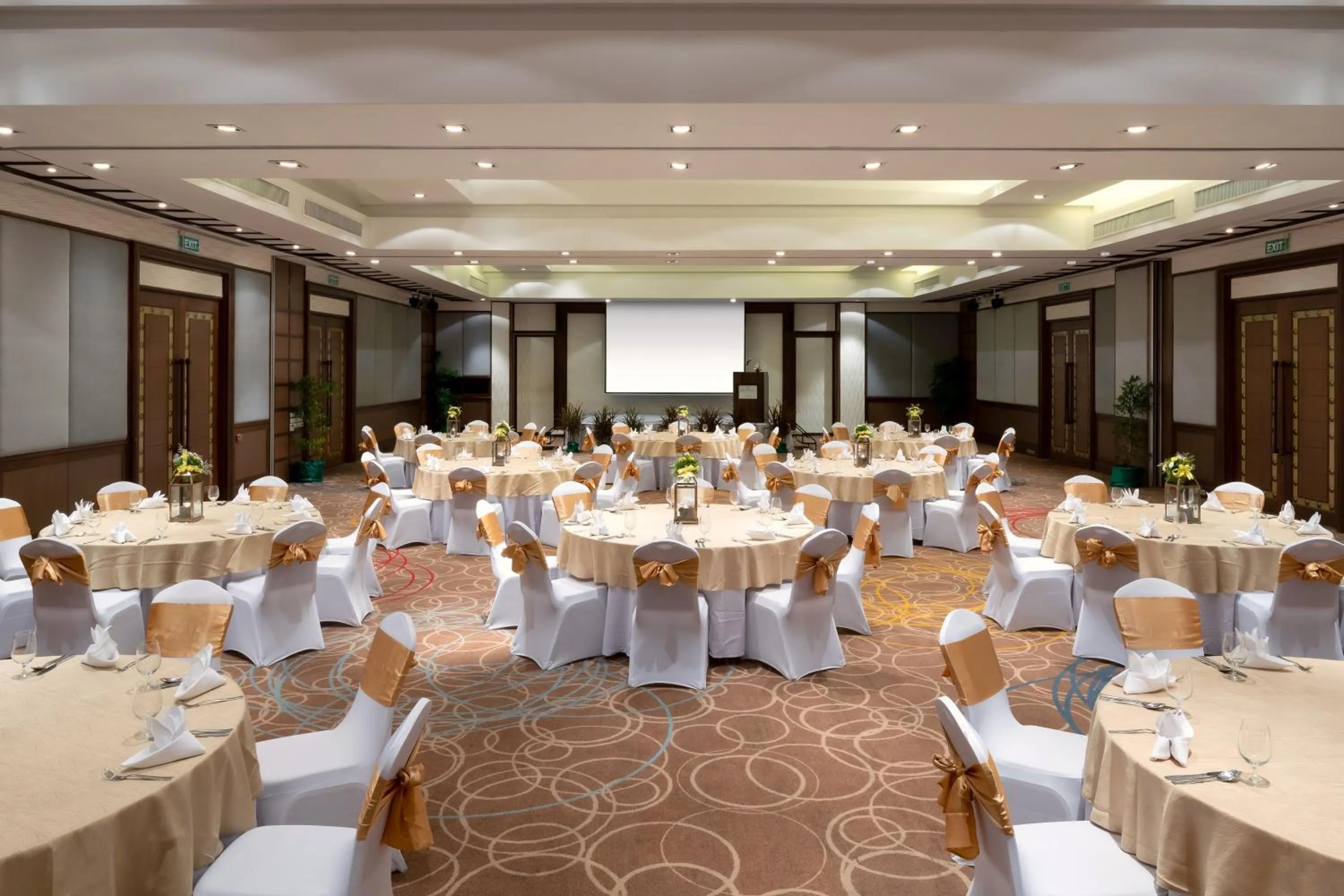 Banquet/Function facilities in Novotel Phuket Vintage Park Resort