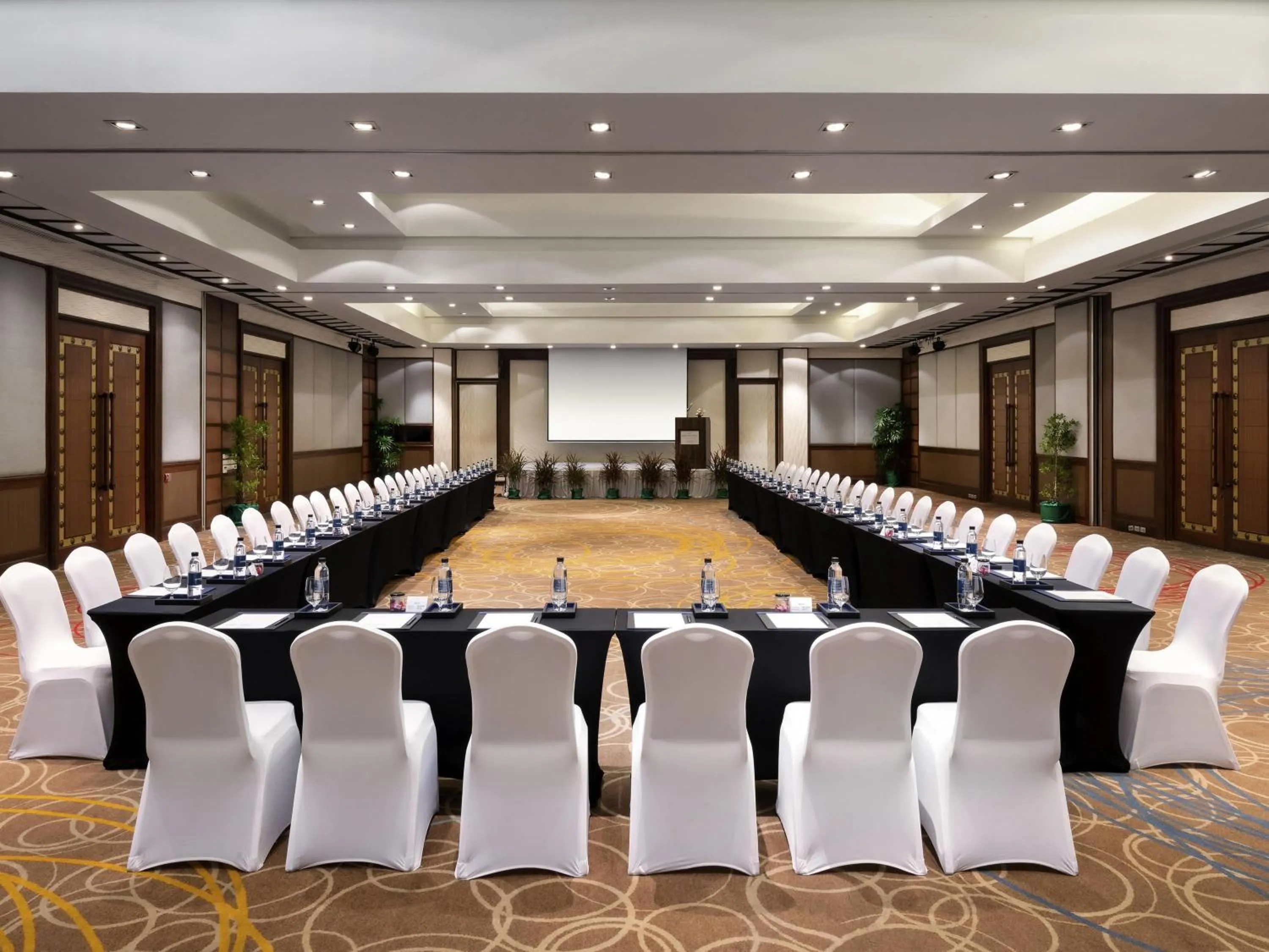 Meeting/conference room in Novotel Phuket Vintage Park Resort