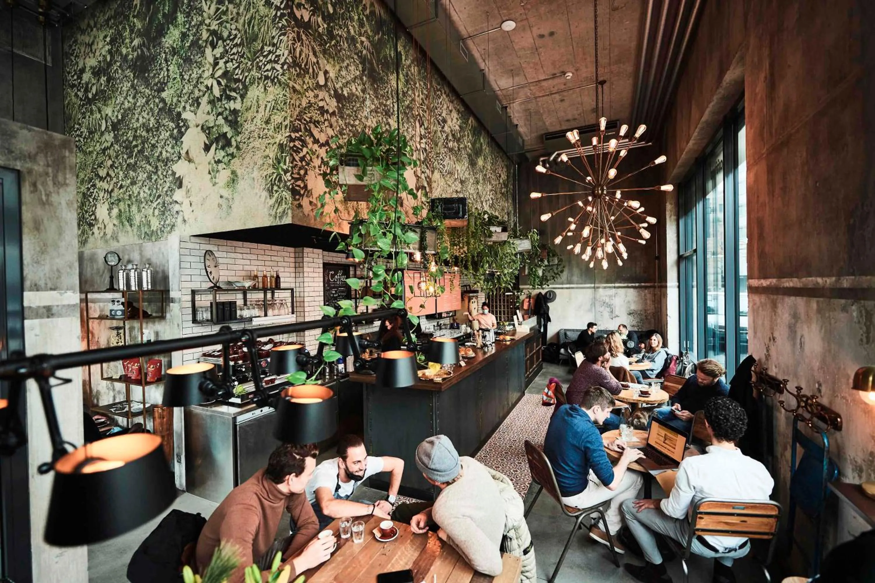 Breakfast in Gubelhof Suites