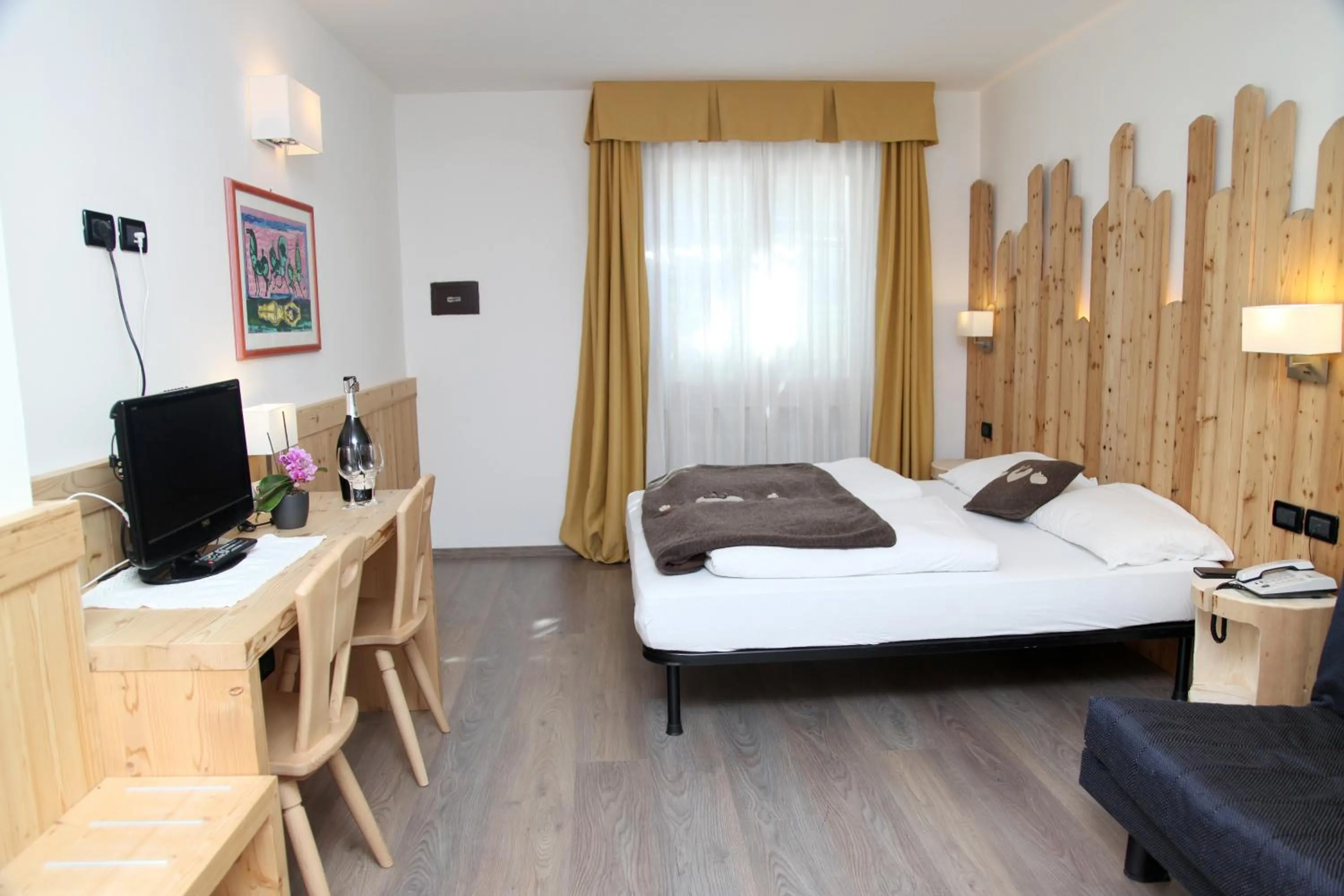 Photo of the whole room, Bed in Sport Hotel Stella Alpina