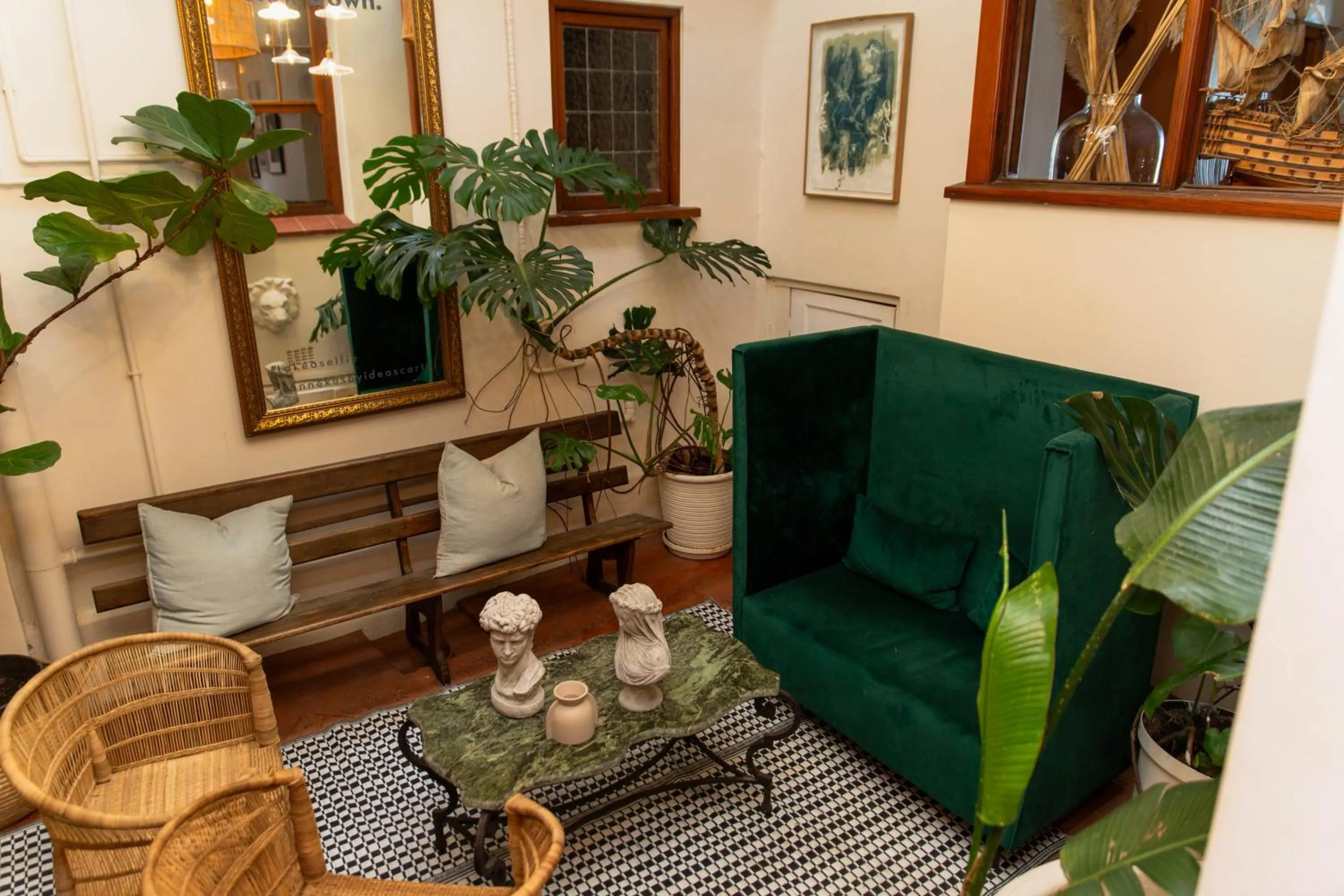 Sonnekus Boutique Hotel & Bistro