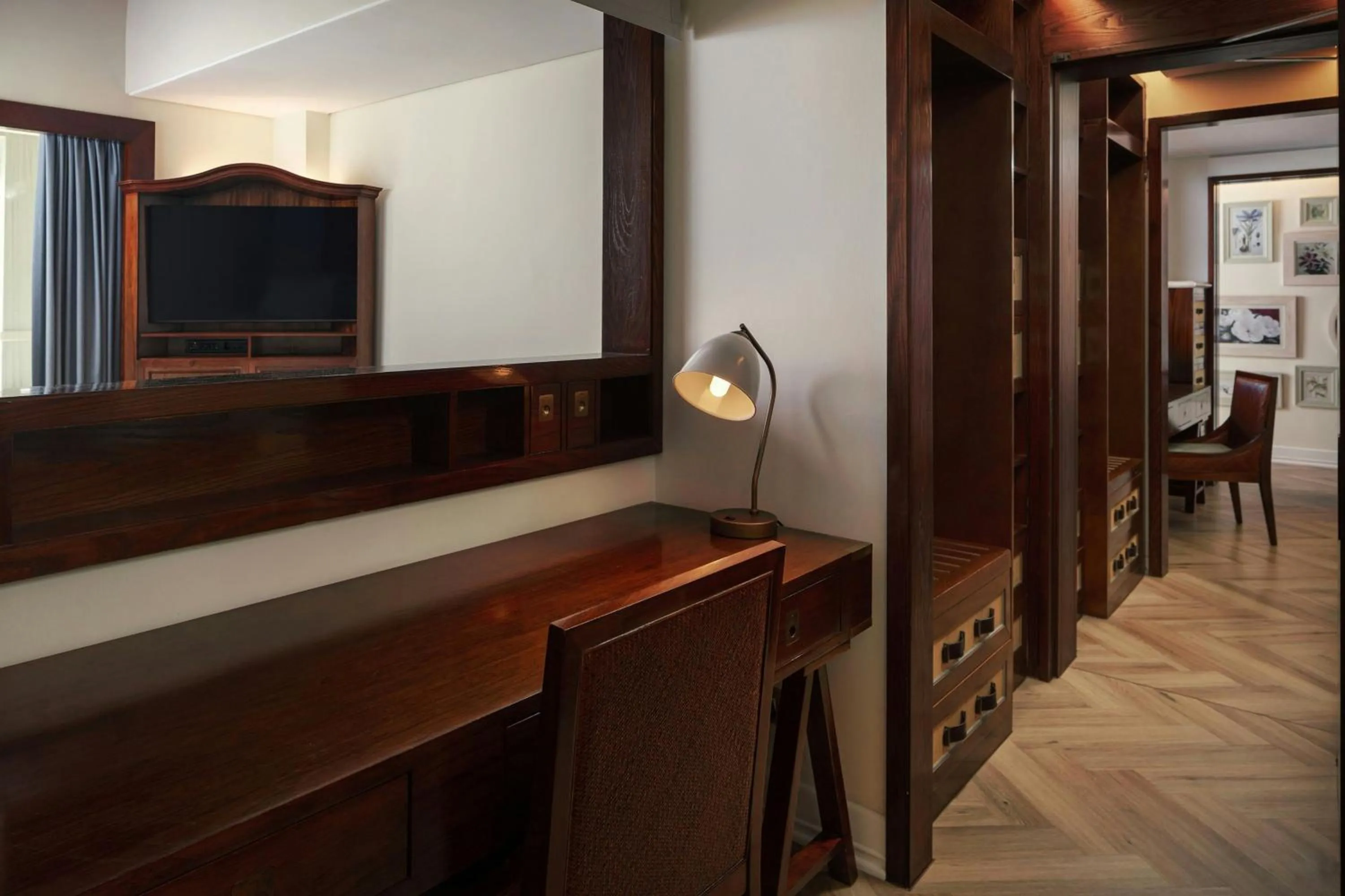 Photo of the whole room in The St. Regis Le Morne Resort, Mauritius