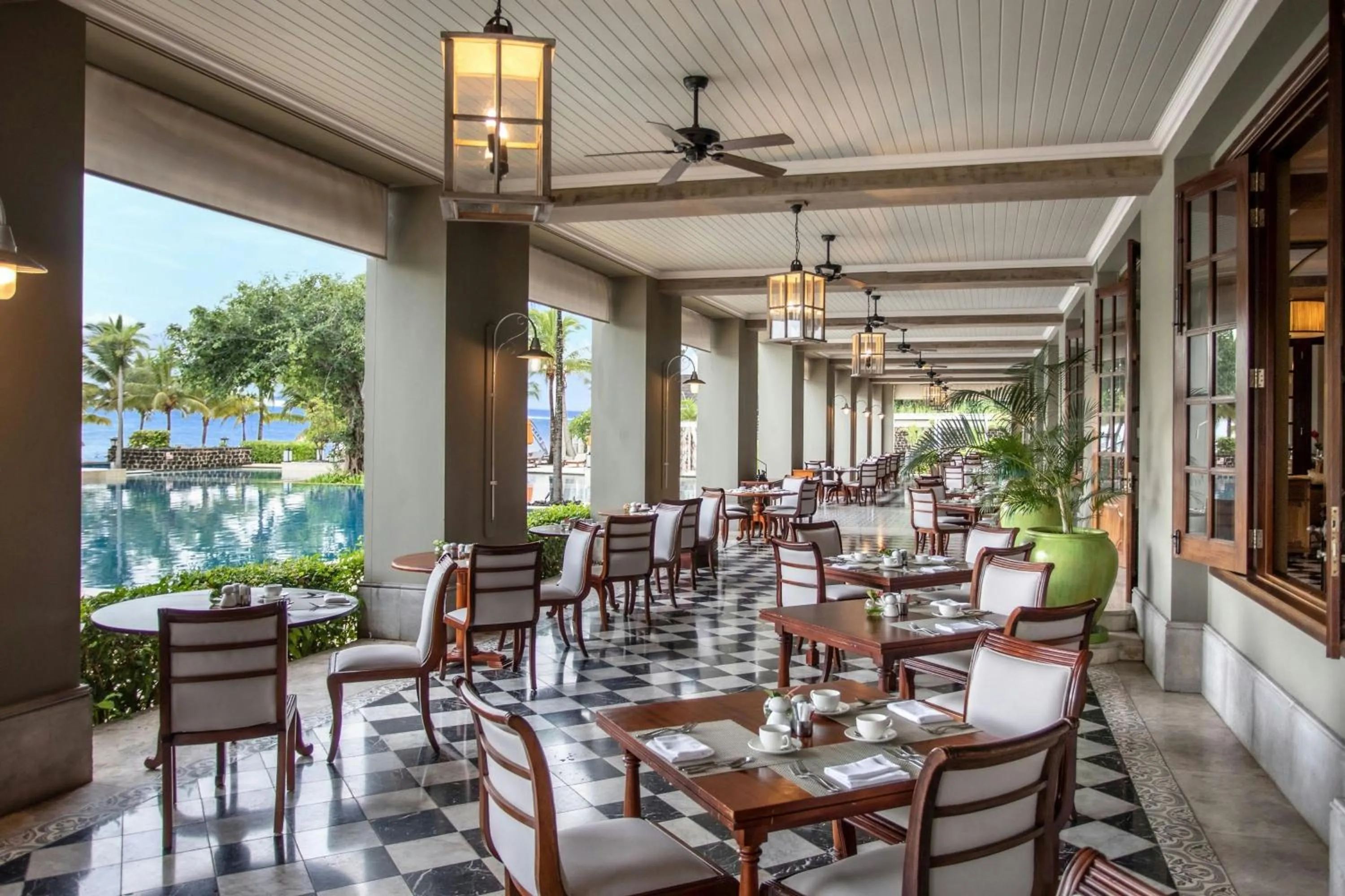 Restaurant/places to eat in The St. Regis Le Morne Resort, Mauritius