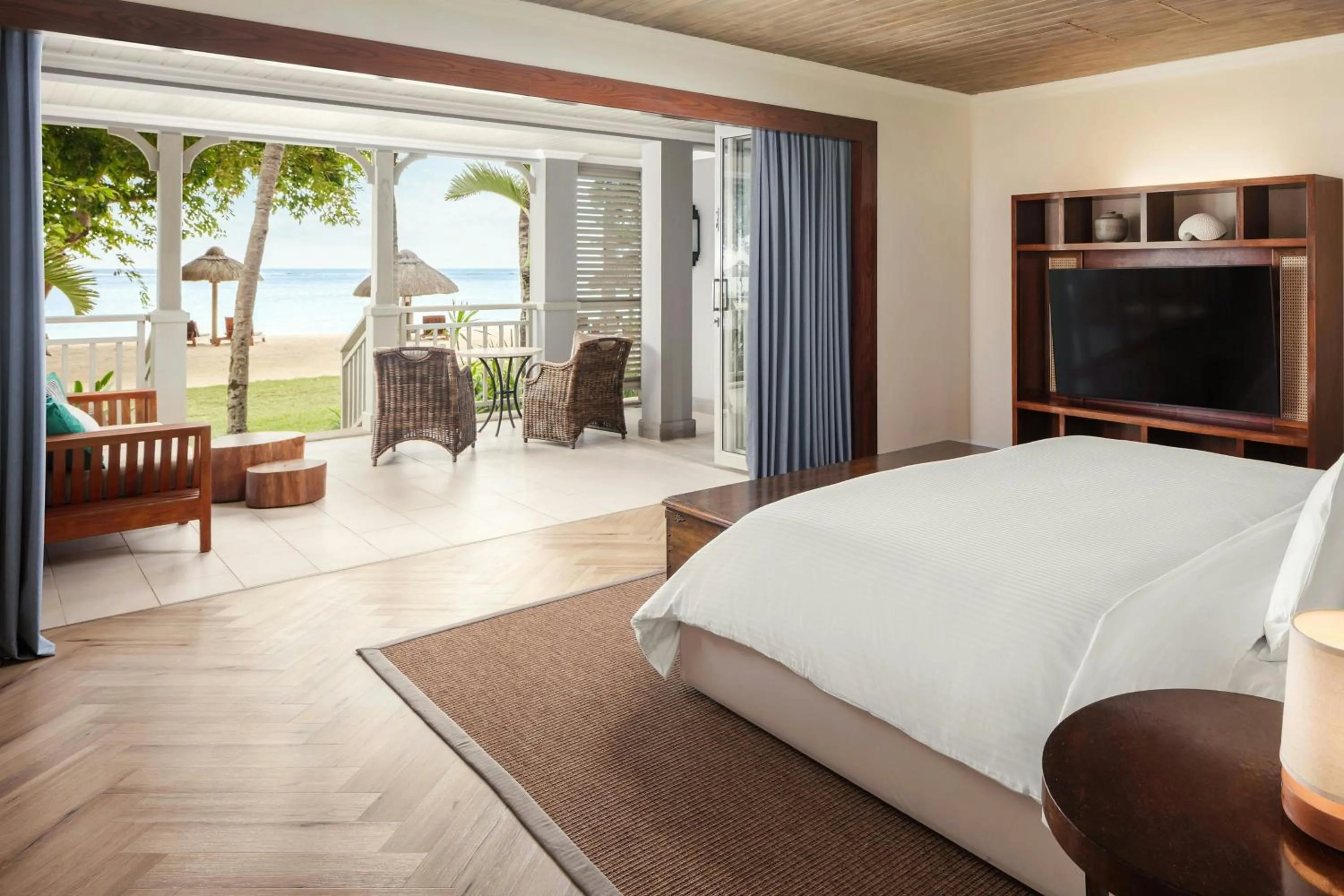 Beach, Bed in JW Marriott Mauritius Resort