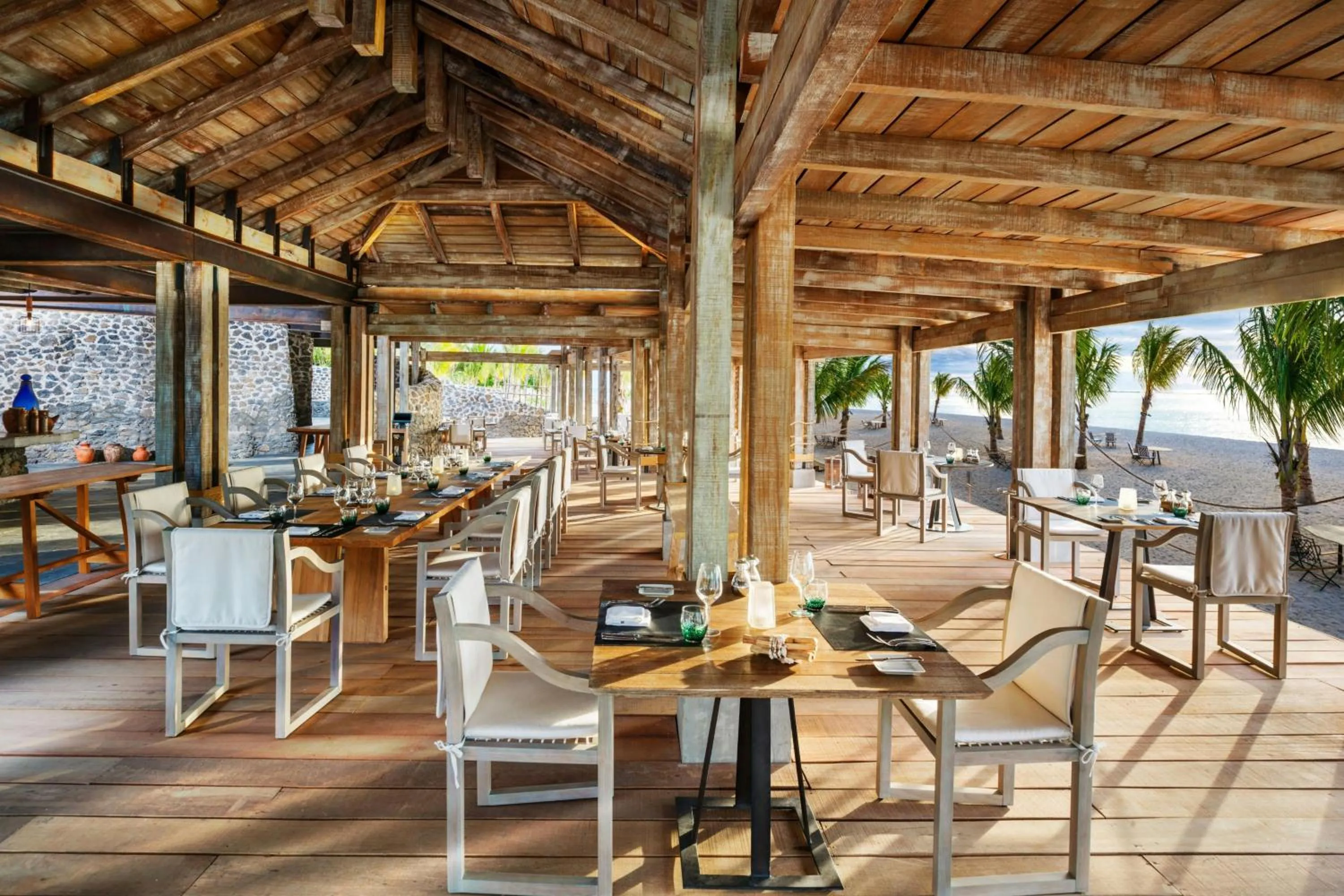 Lounge or bar in The St. Regis Le Morne Resort, Mauritius