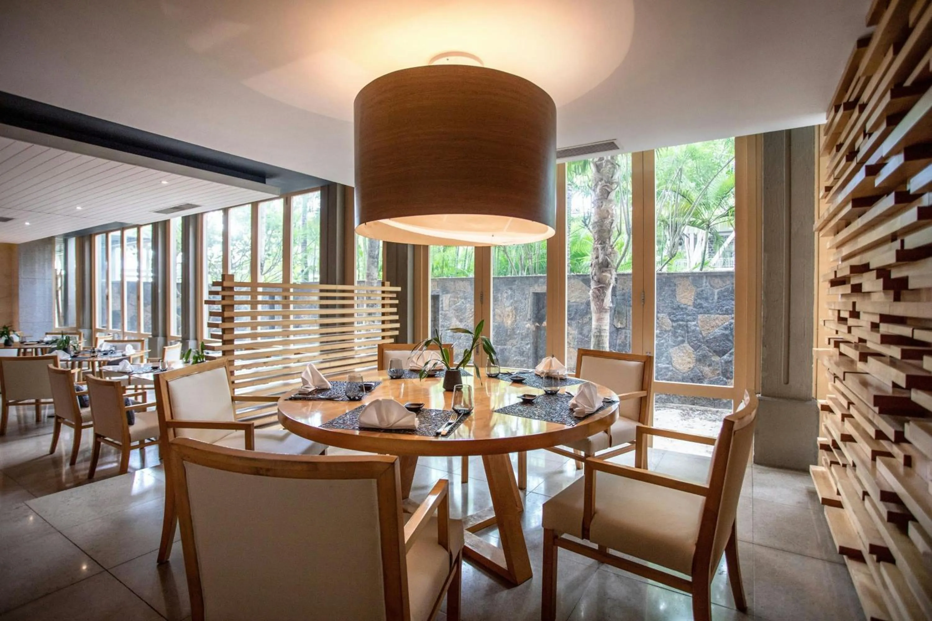 Restaurant/places to eat in The St. Regis Le Morne Resort, Mauritius