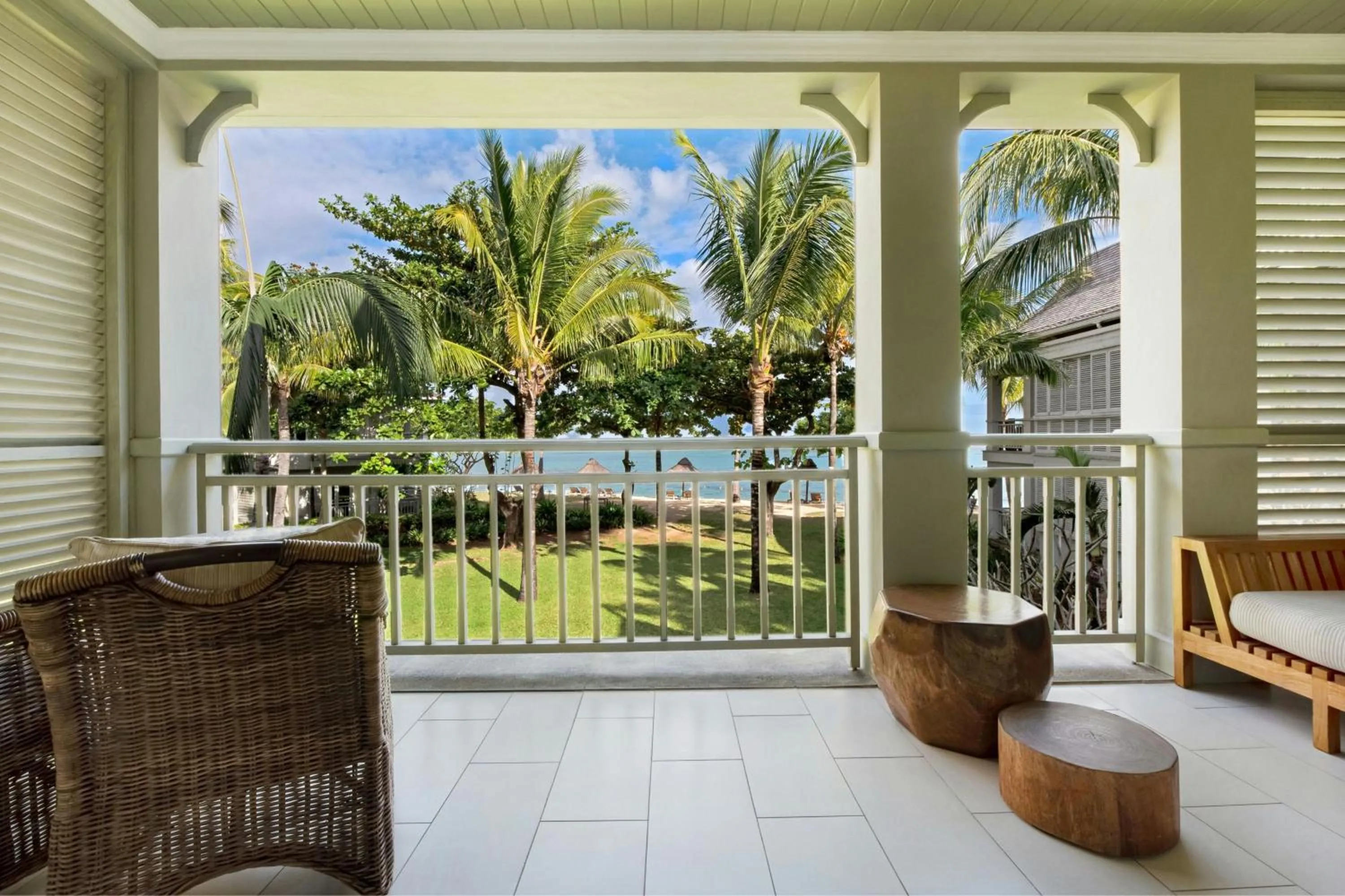 Photo of the whole room in JW Marriott Mauritius Resort