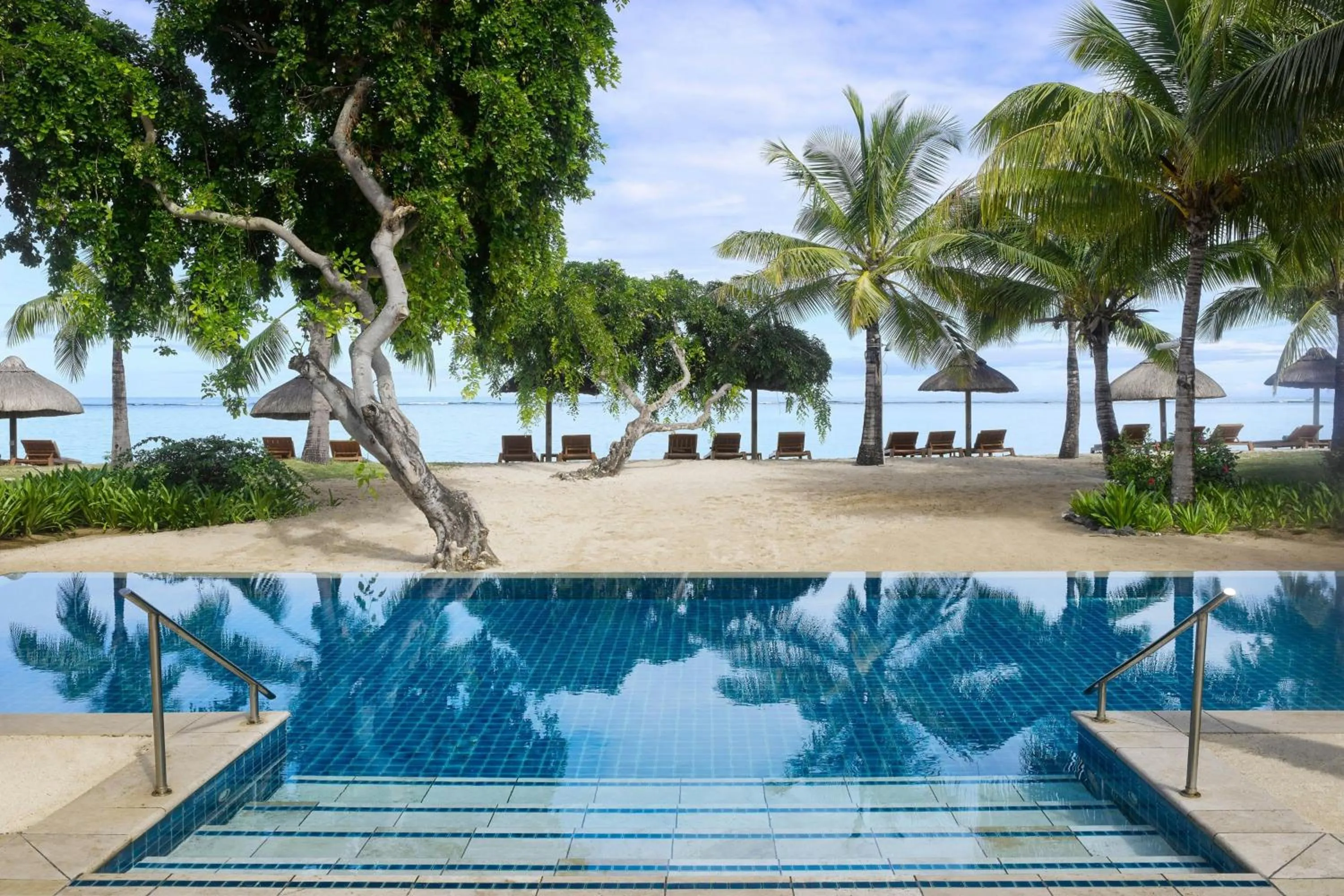 Swimming pool in JW Marriott Mauritius Resort