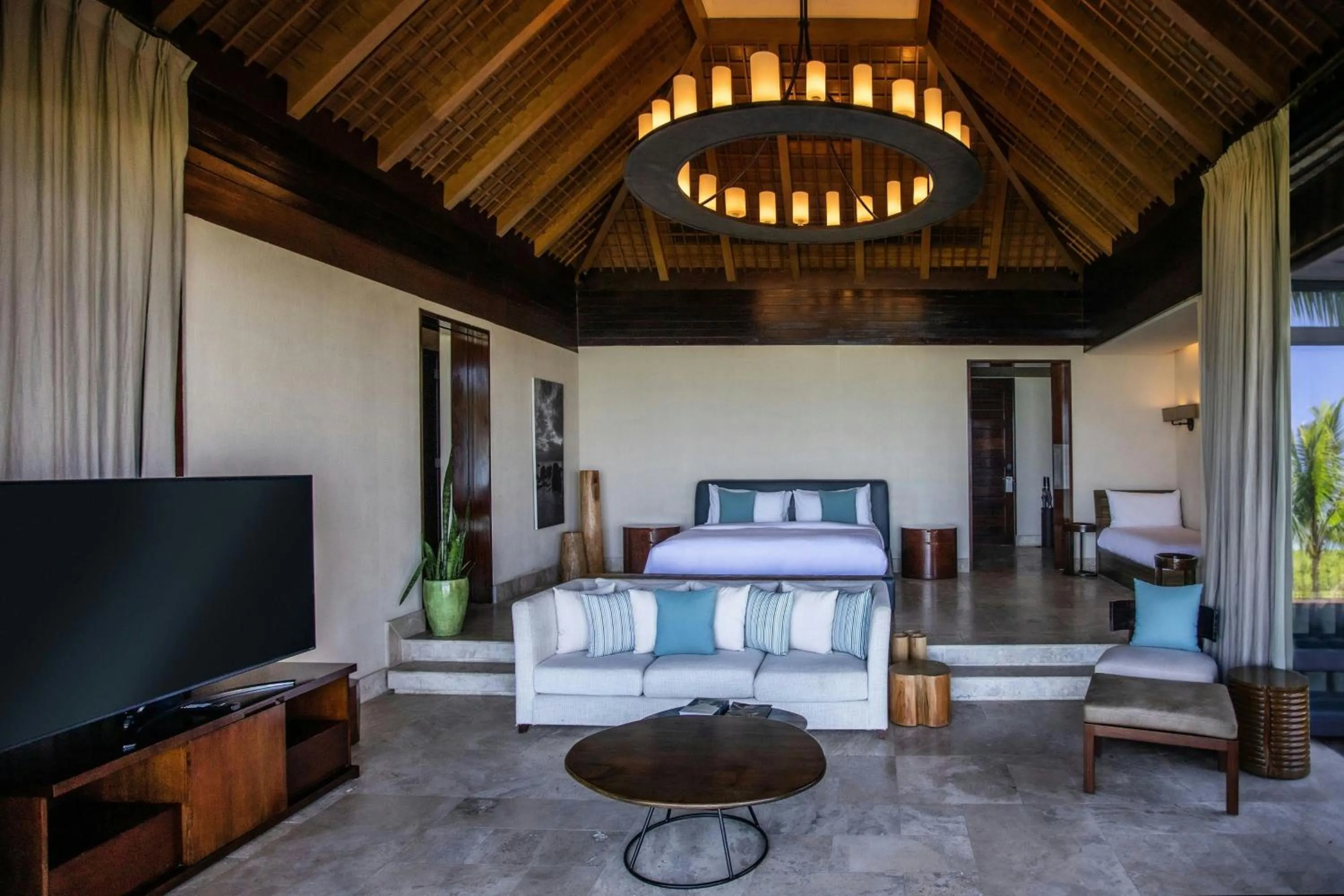 Bedroom, Bed in JW Marriott Mauritius Resort