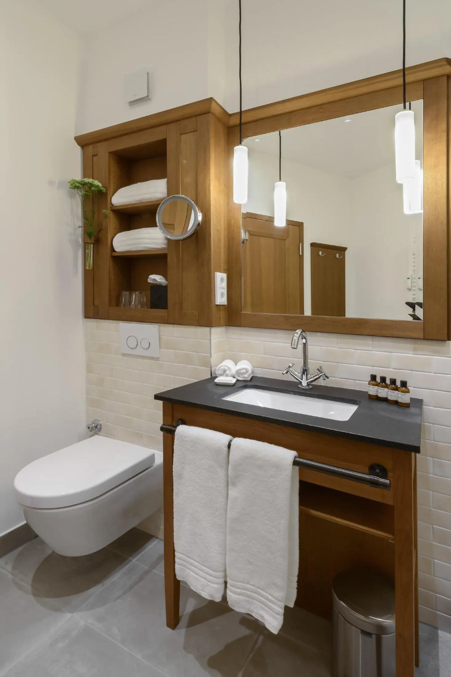 Toilet in Das kleine Grindel