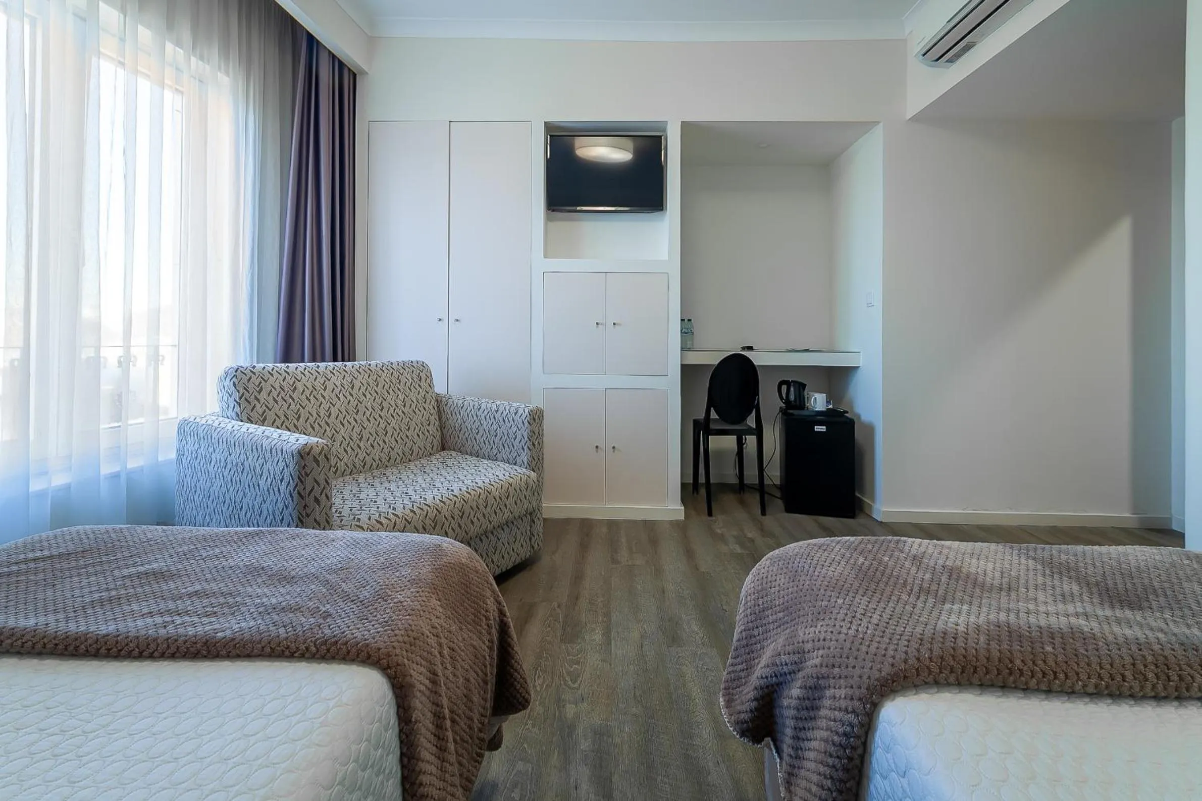 Bed in Hotel Porto Mar