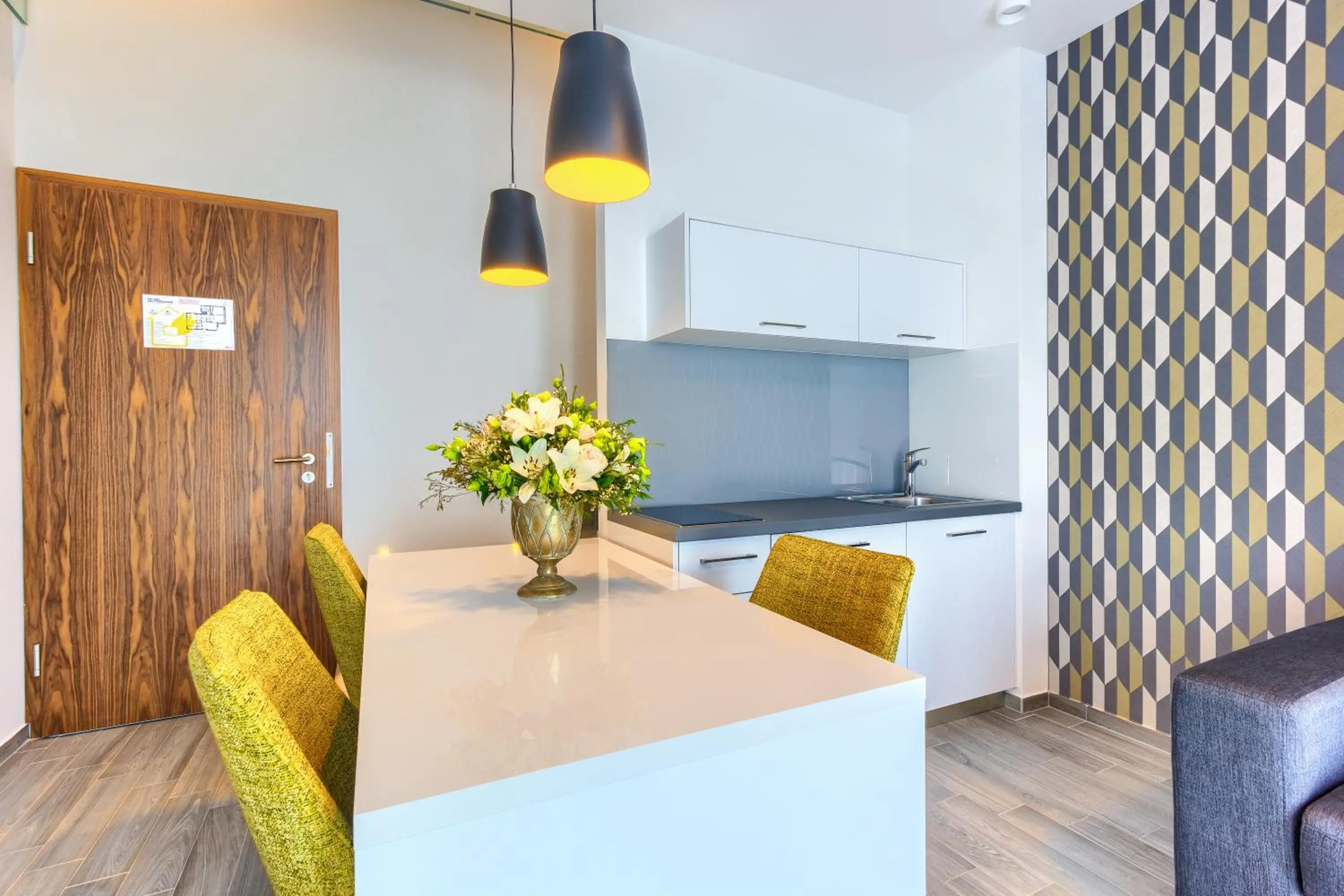 Kitchen or kitchenette in Bel Residence