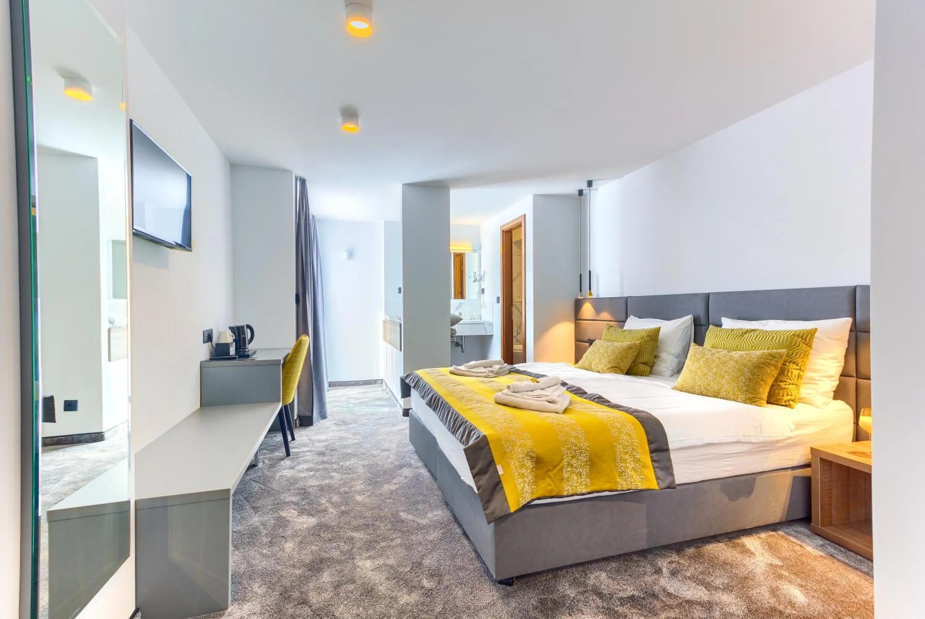 Photo of the whole room, Bed in Bel Residence