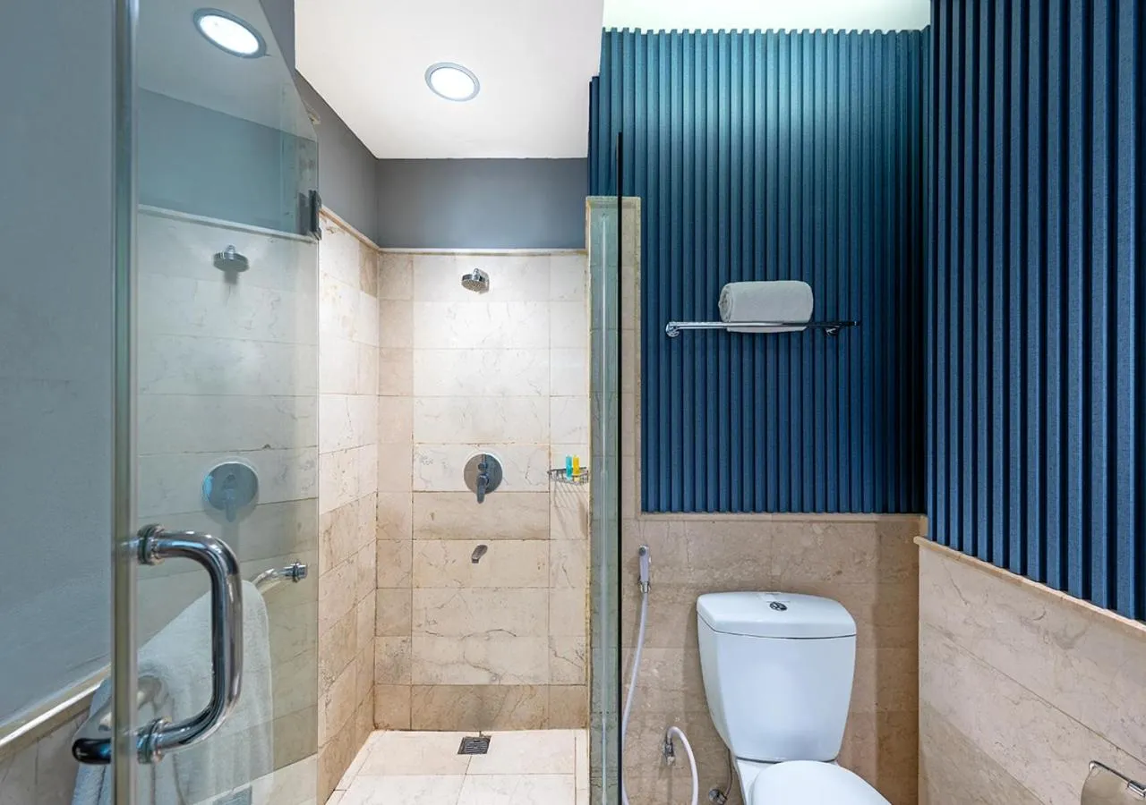Shower in Oakwood Hotel & Apartments Taman Mini Jakarta