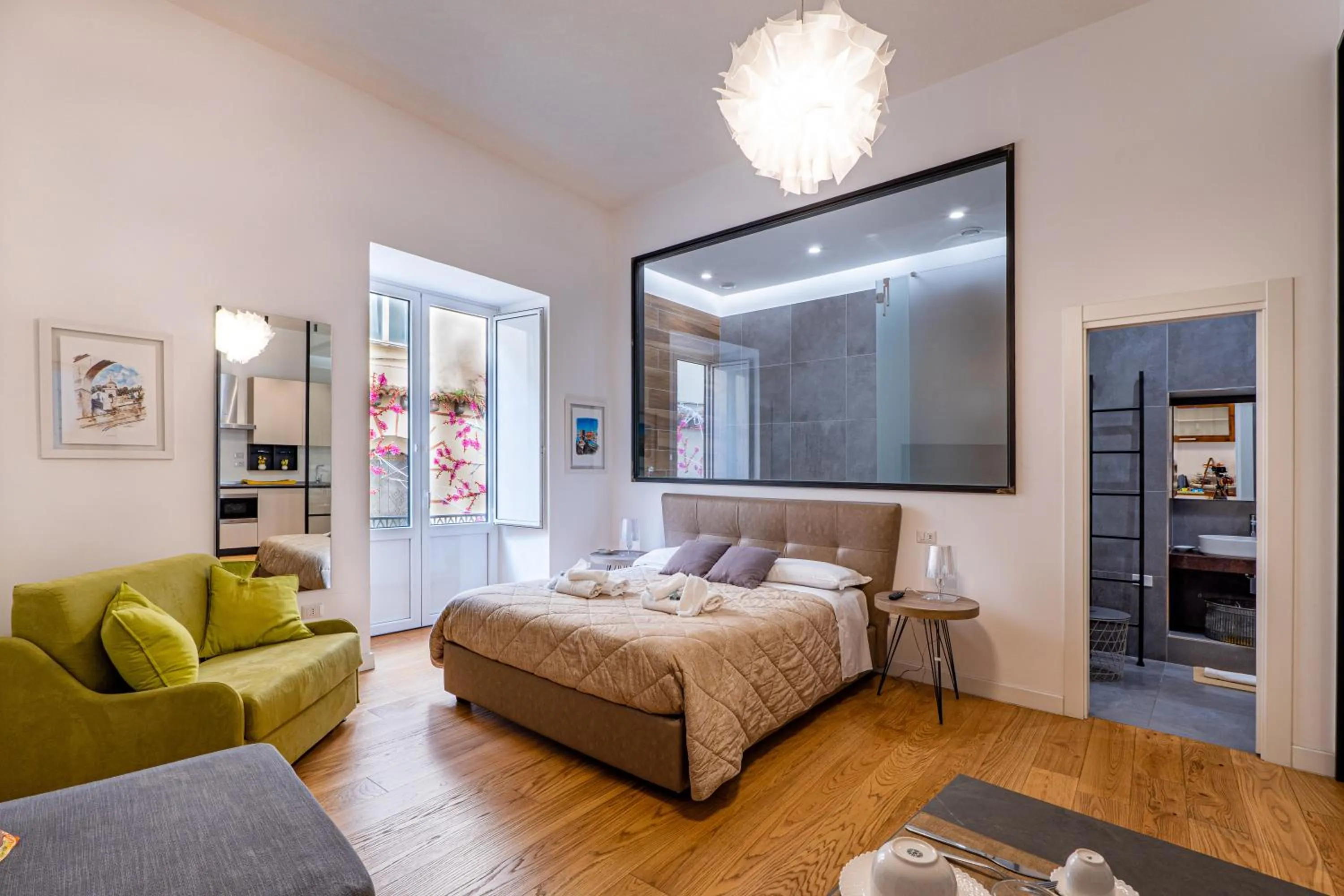 Photo of the whole room, Bed in GuestHost - Dimora del Barone