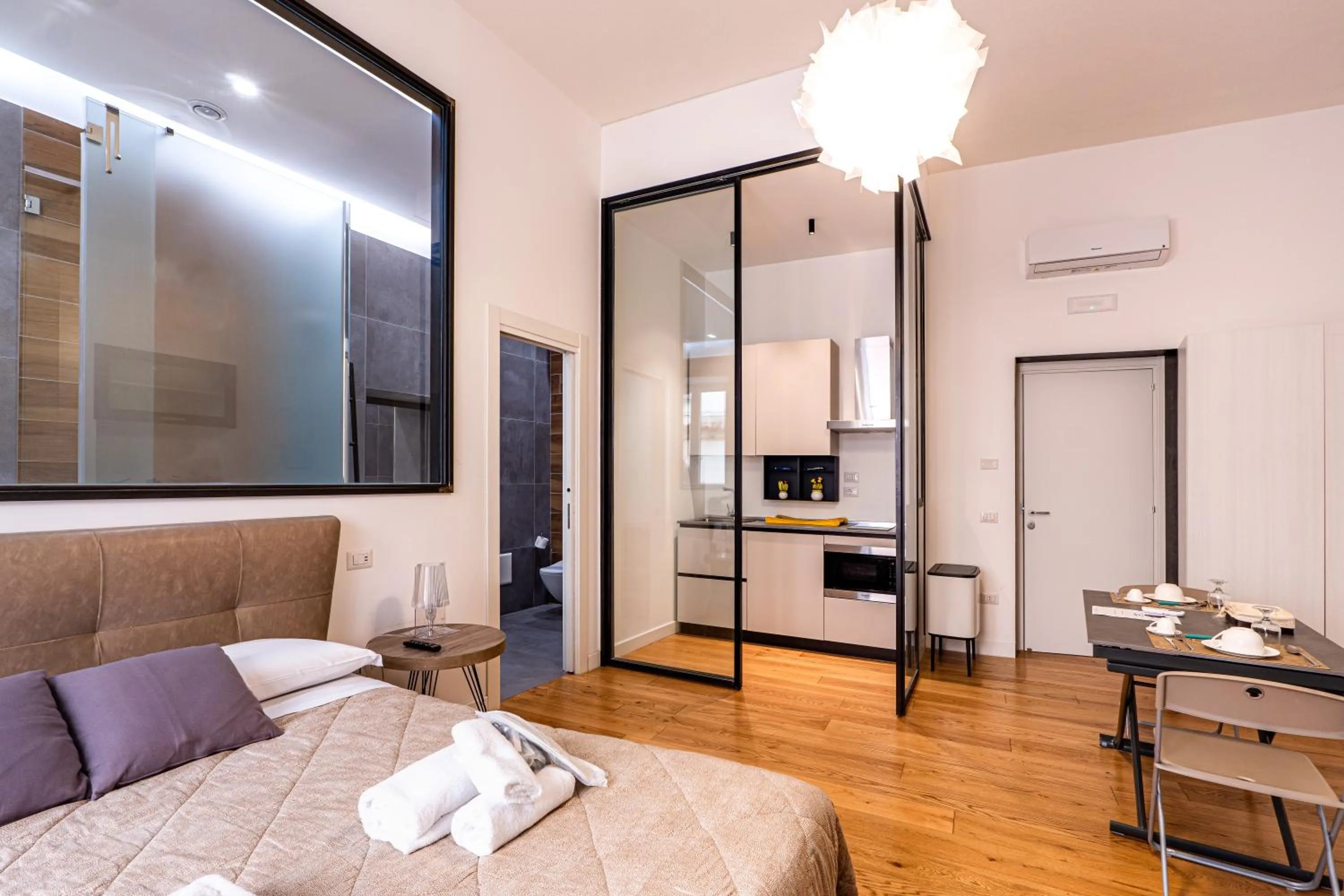 Photo of the whole room in GuestHost - Dimora del Barone