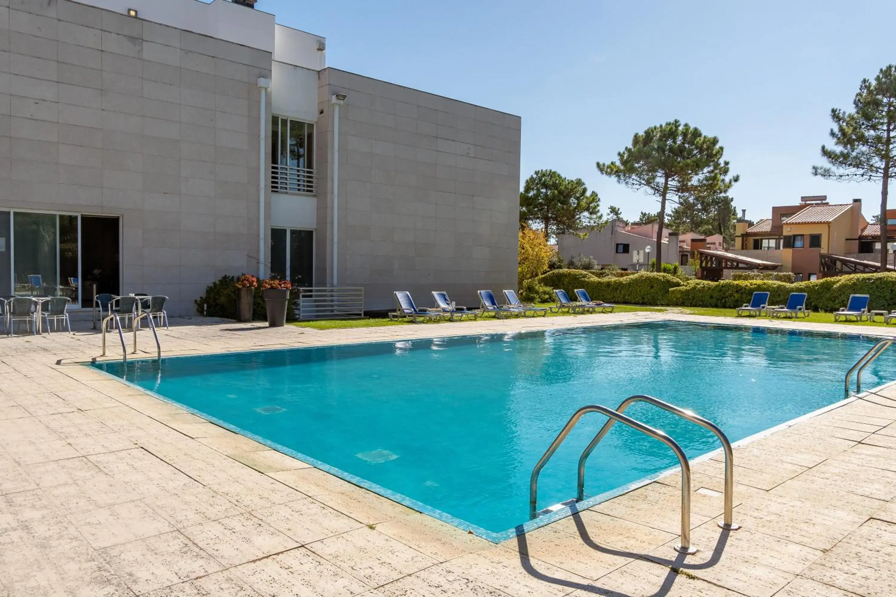 Swimming pool in Lavanda Hotel Miravillas Swimming pool in Lavanda Hotel Miravillas