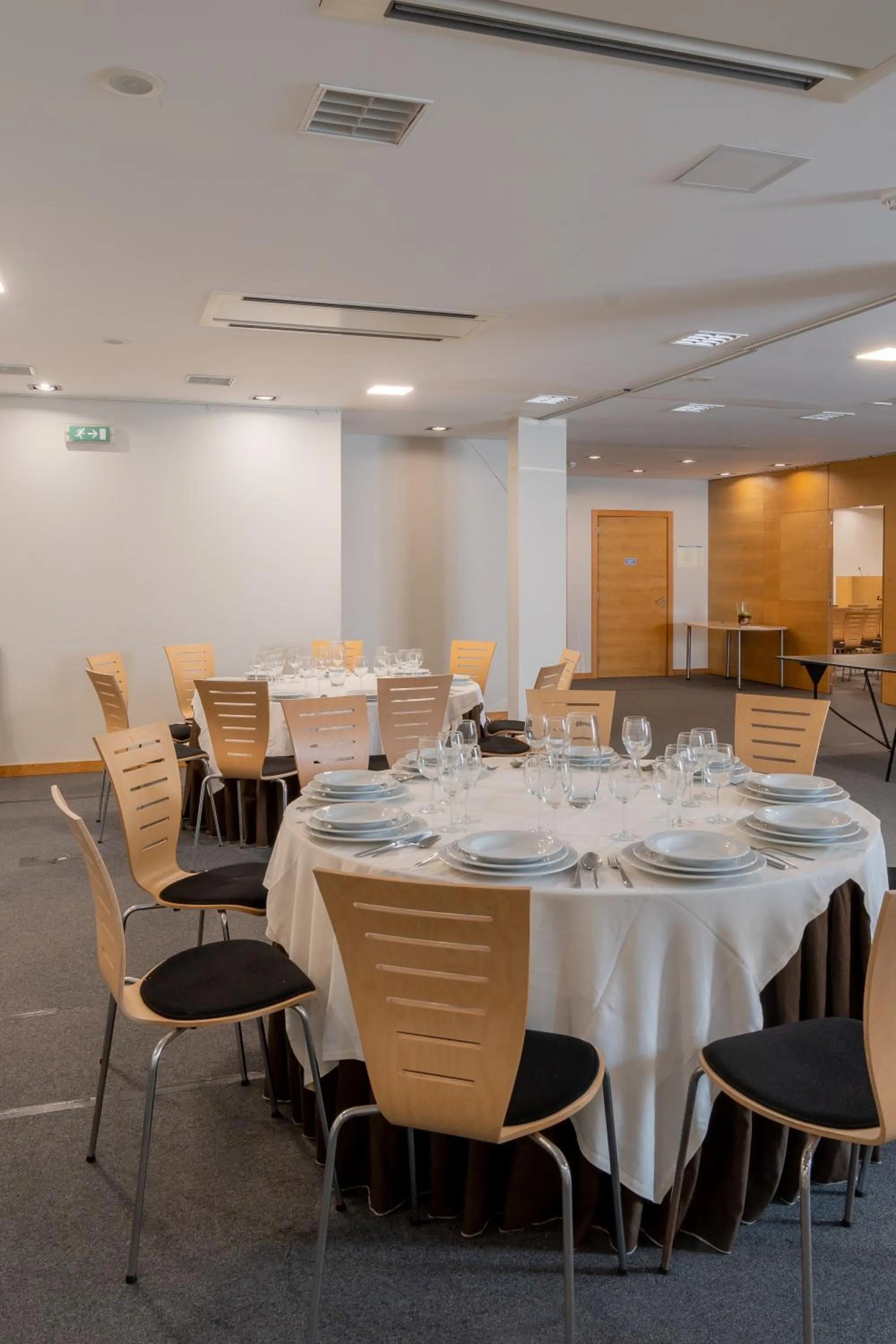 Food and drinks in Lavanda Hotel Miravillas