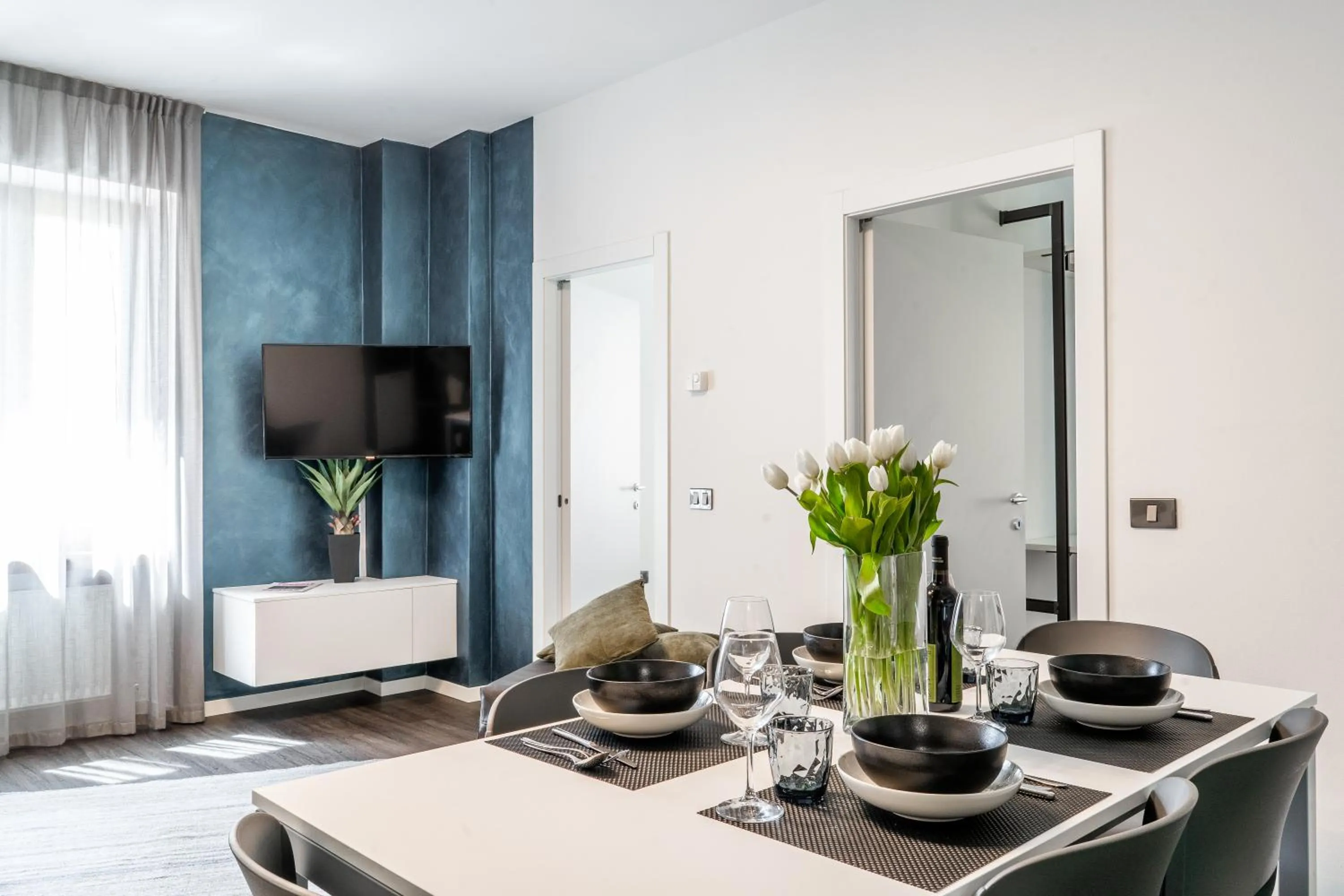 TV and multimedia in Appartamenti Vasco Renna Surf Center