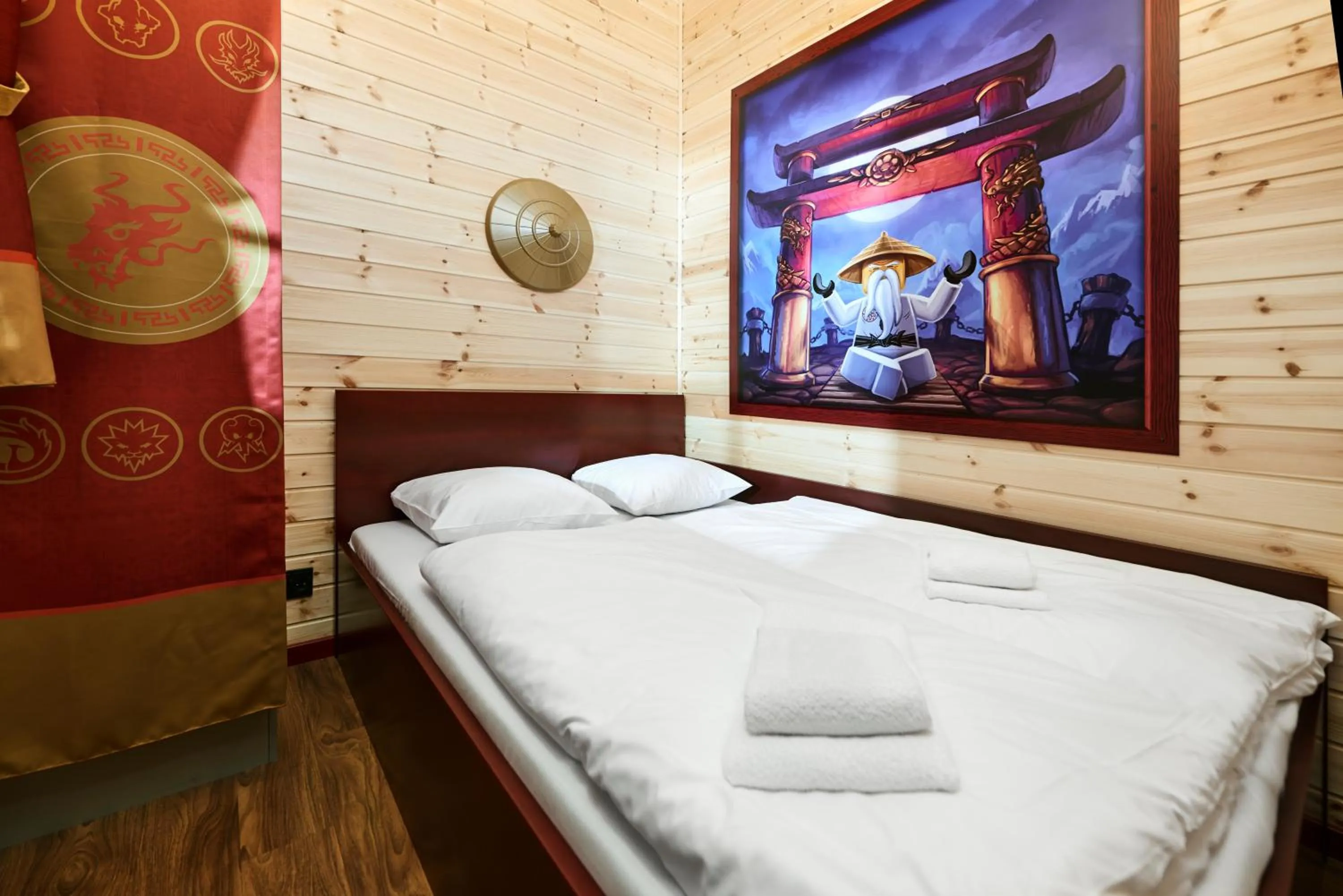 Bed in LEGOLAND NINJAGO Cabins