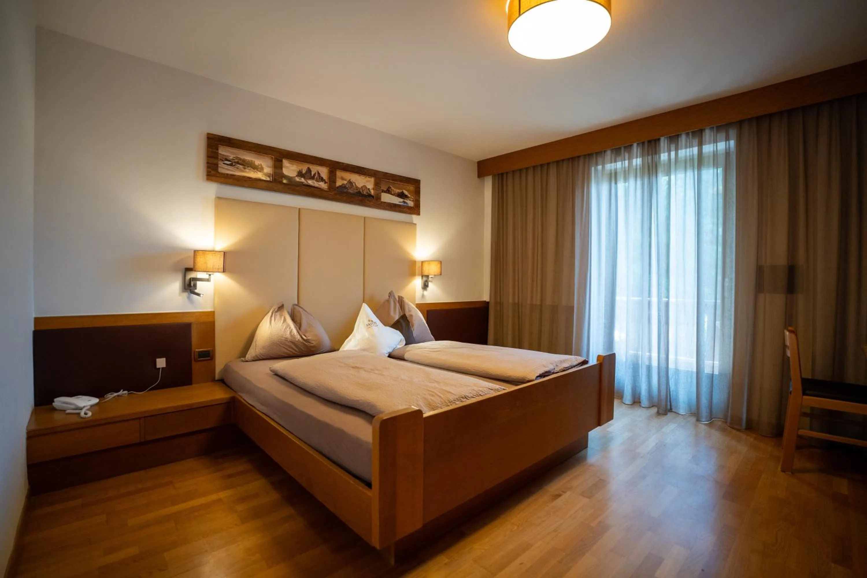 Bedroom, Bed in Hotel Garni Savoy - new opening