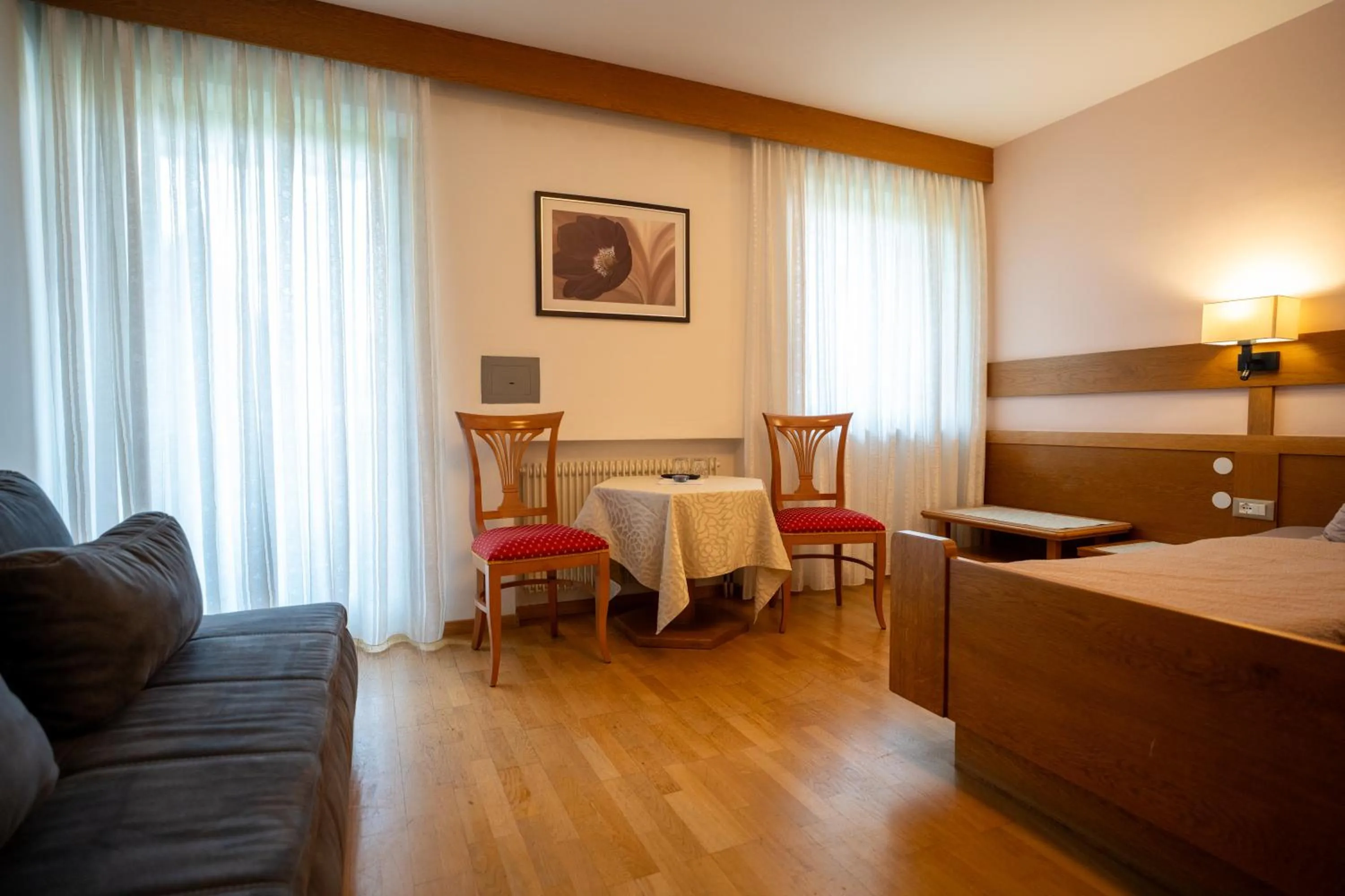 Bedroom, Bed in Hotel Garni Savoy - new opening
