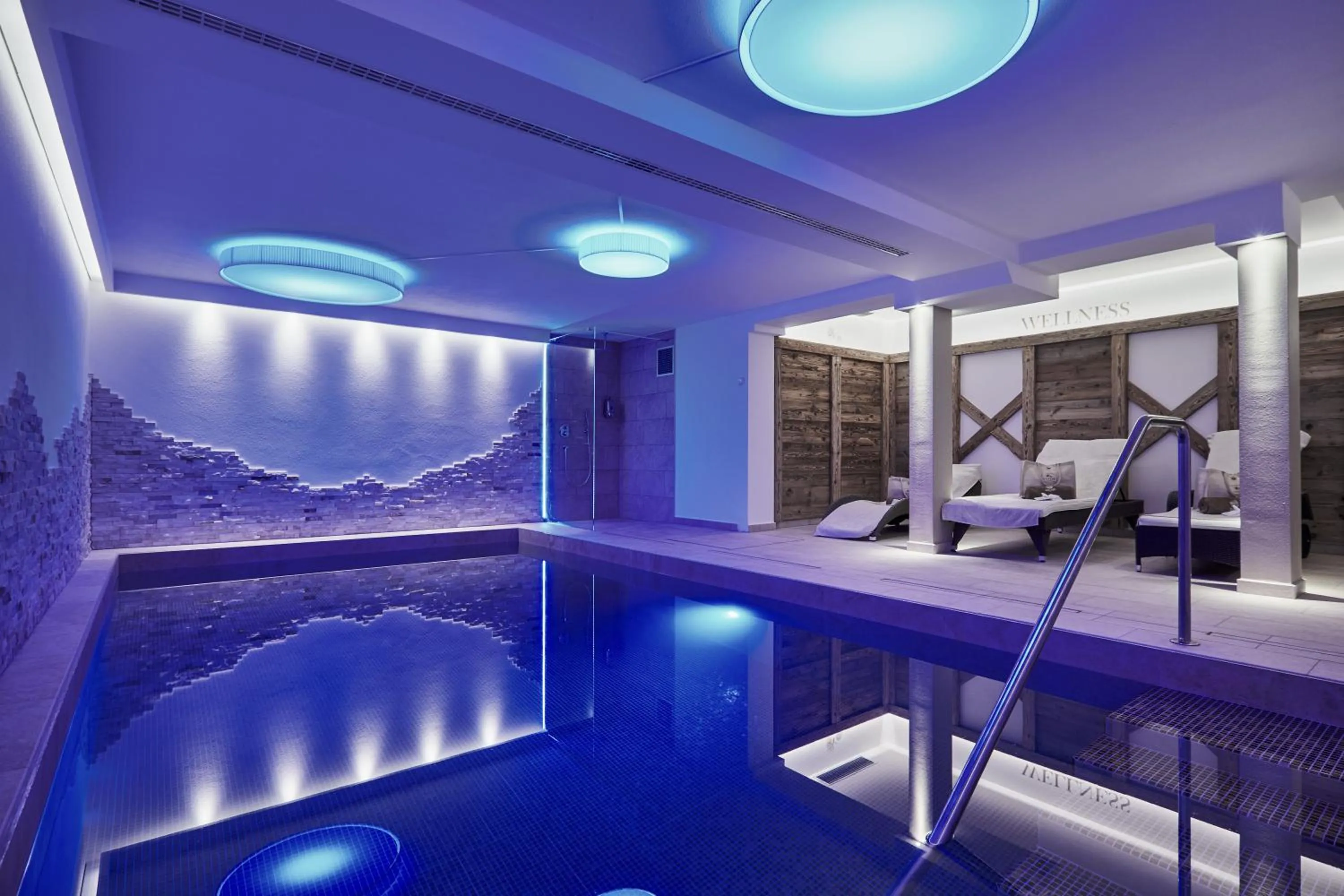 Spa and wellness centre/facilities in Hotel Garni Savoy - new opening