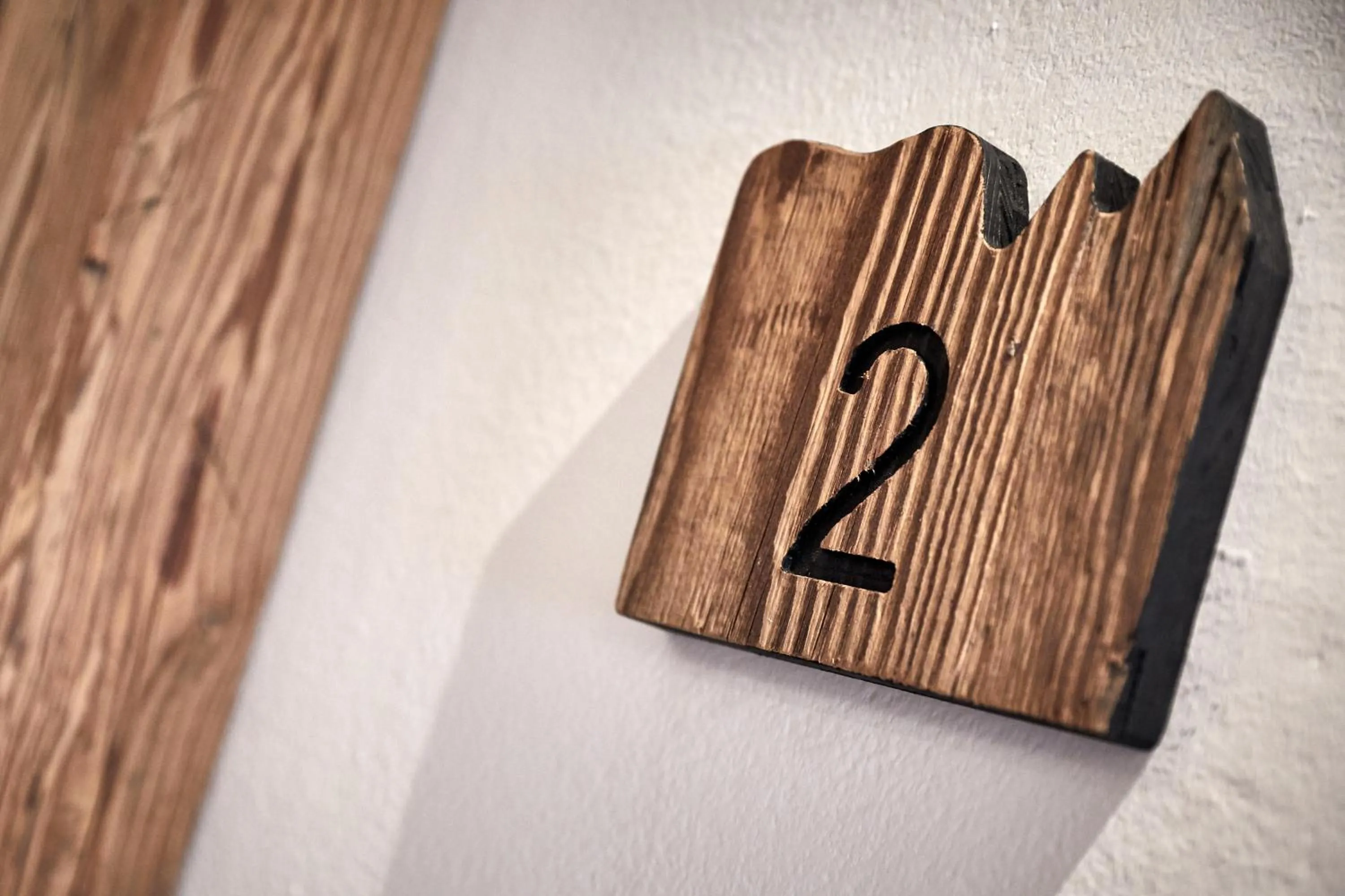 Decorative detail in Hotel Garni Savoy - new opening