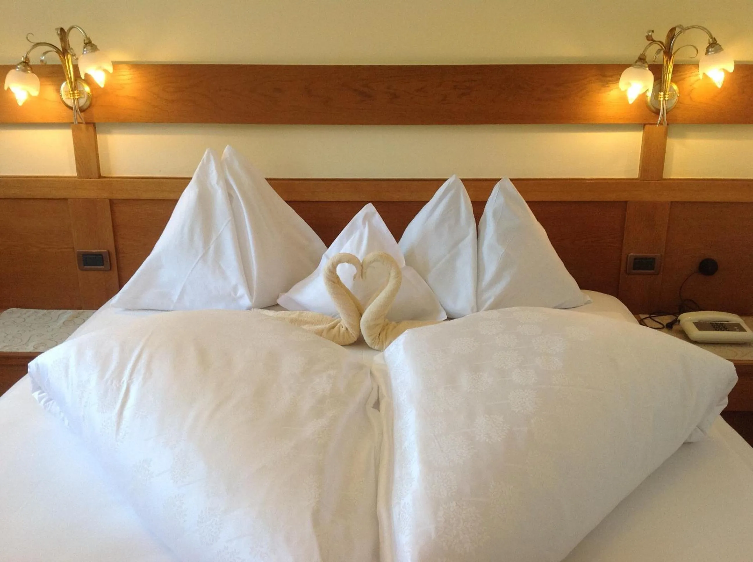 Bed in Hotel Garni Savoy - new opening