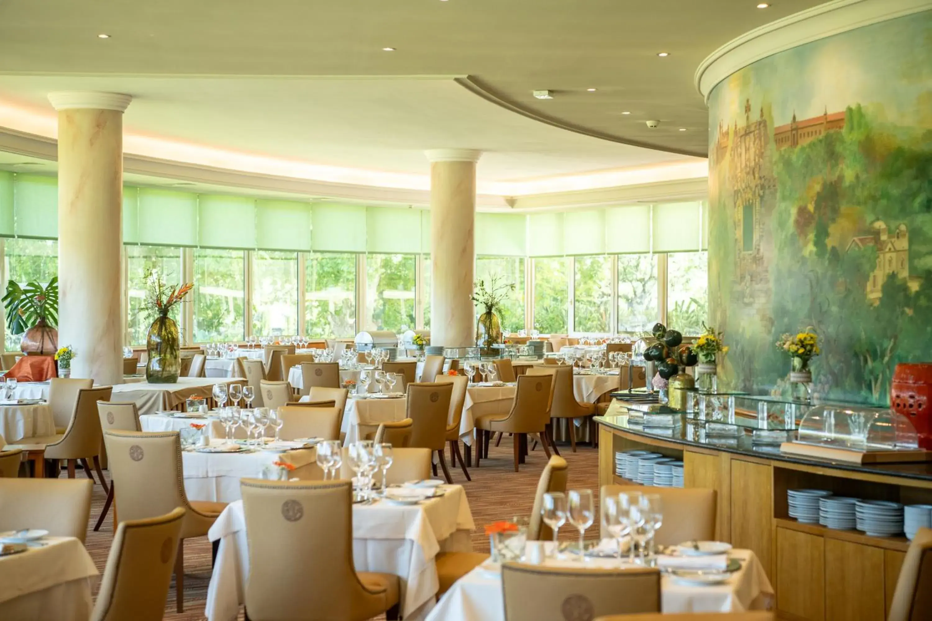 Restaurant/places to eat in Hotel Dos Templarios Restaurant/places to eat in Hotel Dos Templarios