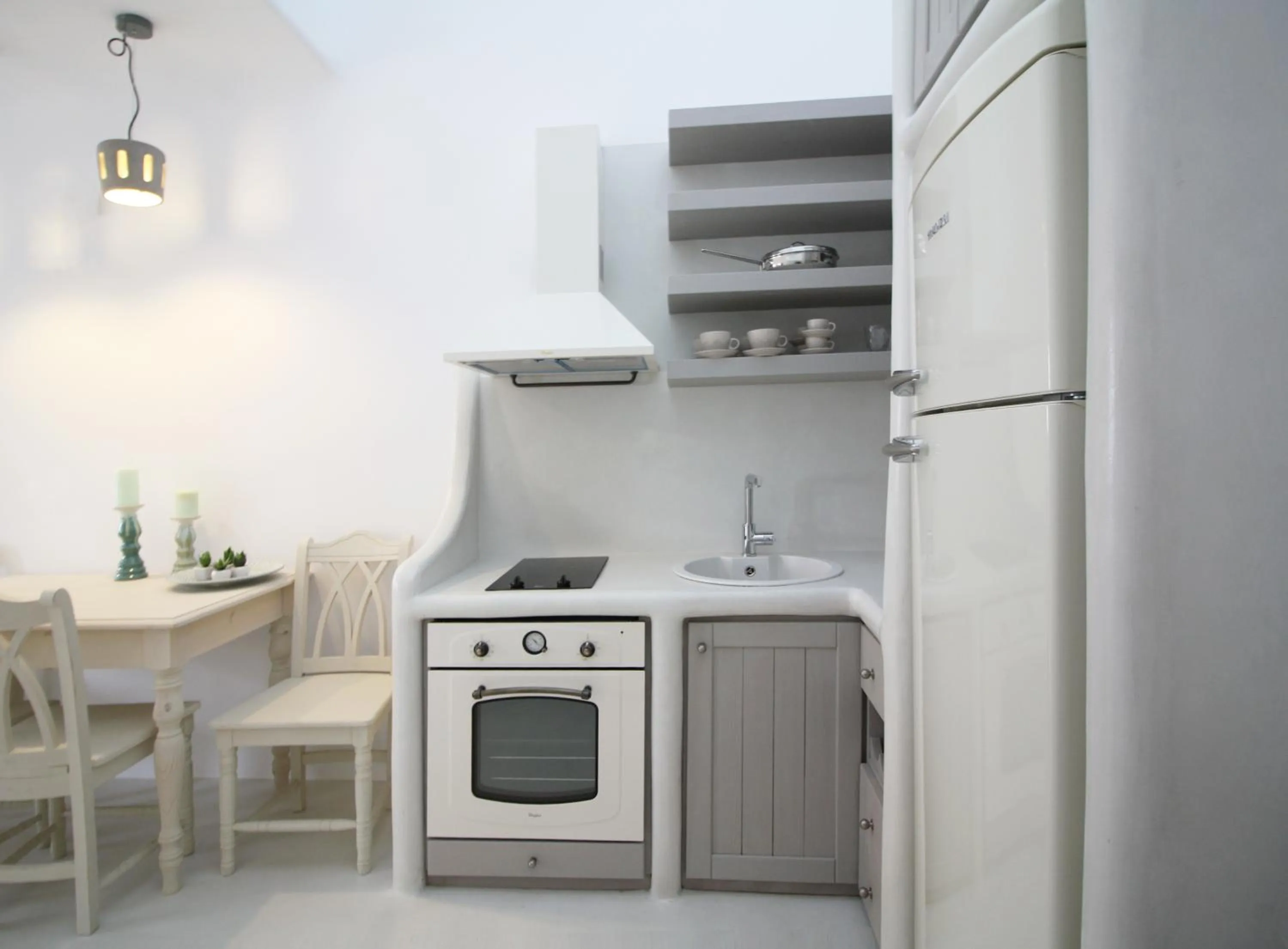 Kitchen or kitchenette in Palmariva Villas