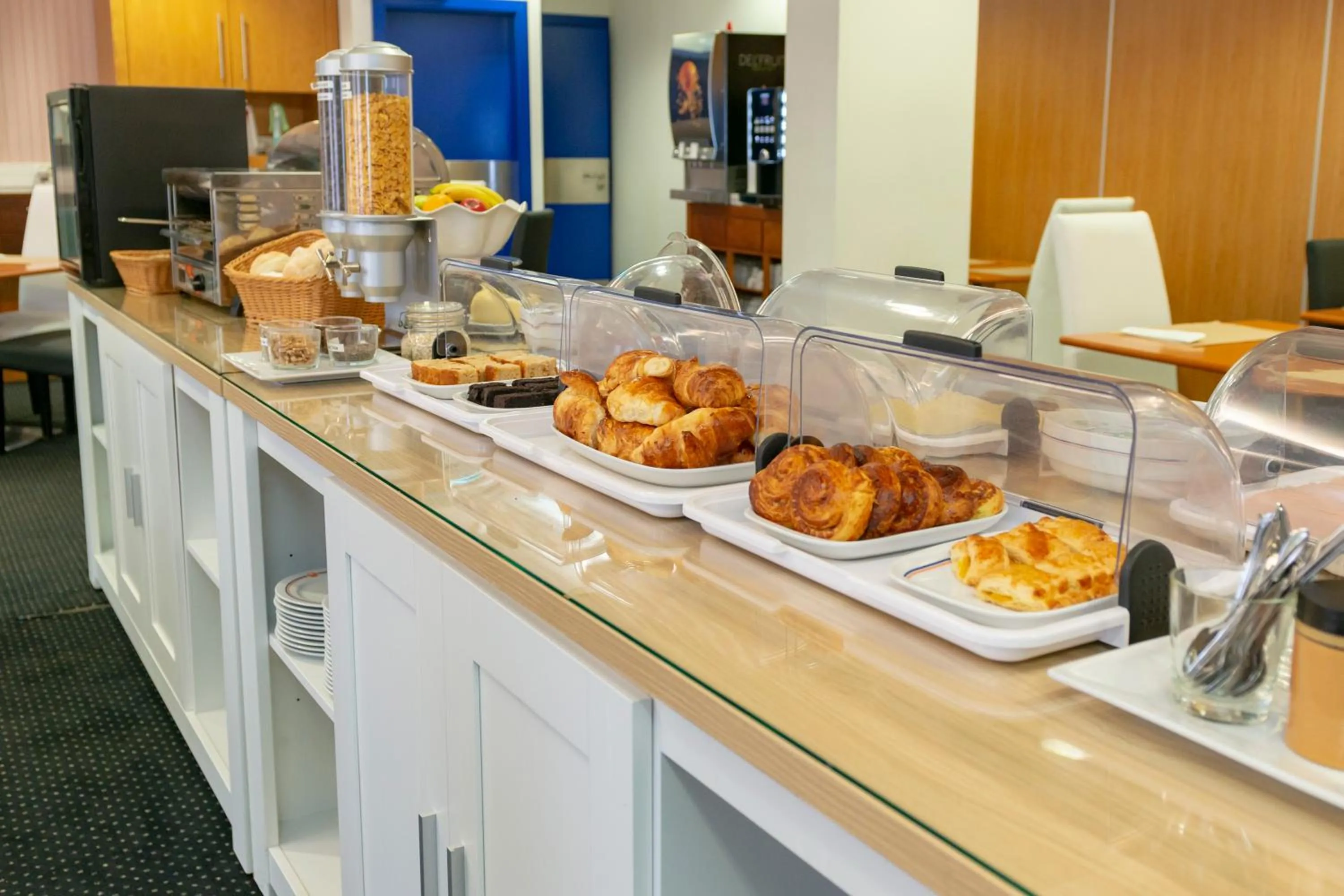 Food close-up in Eurosol Residence Hotel Apartamento