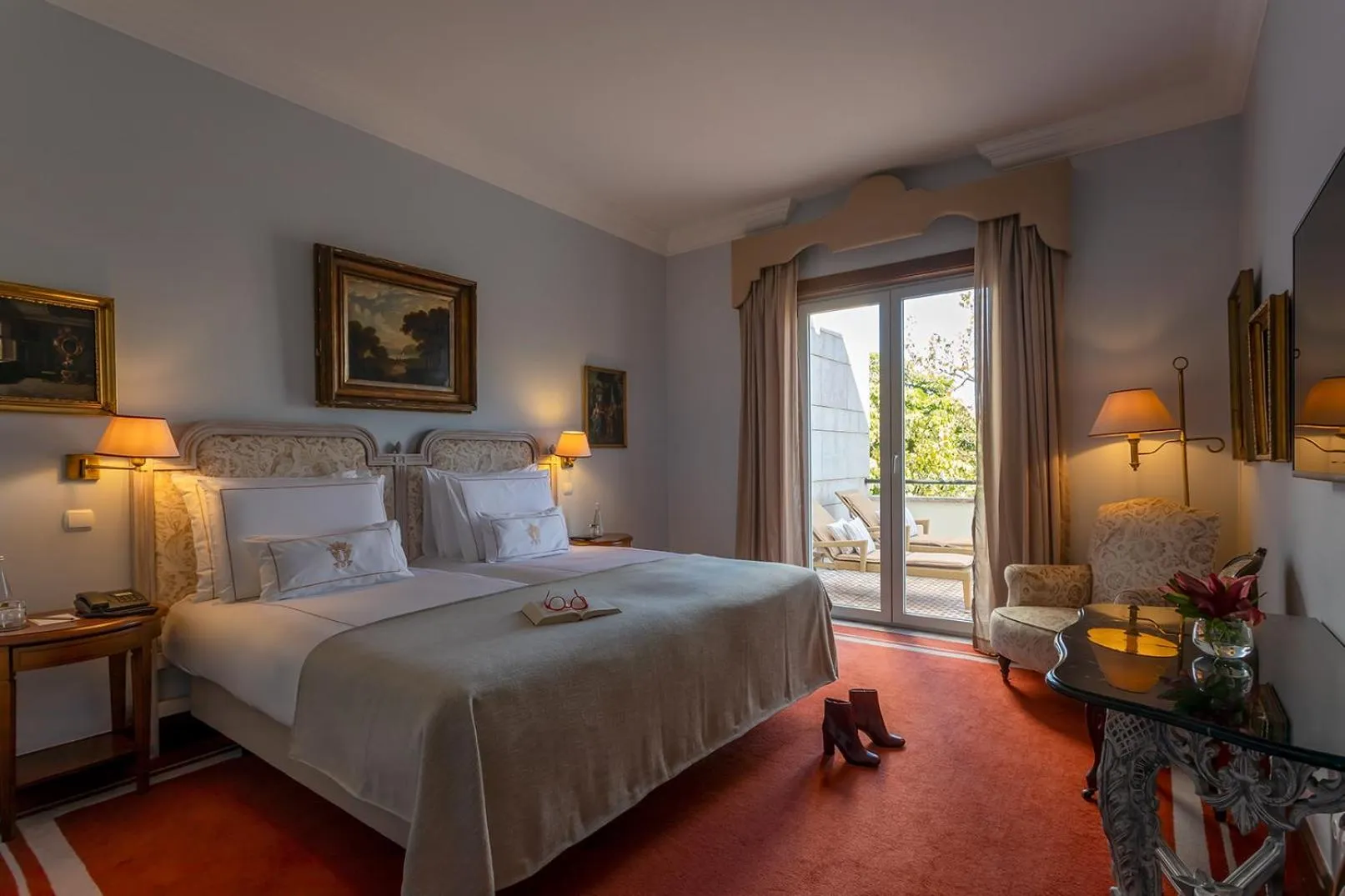 Bedroom, Bed in Pestana Palace Lisboa Hotel & National Monument - The Leading Hotels of the World