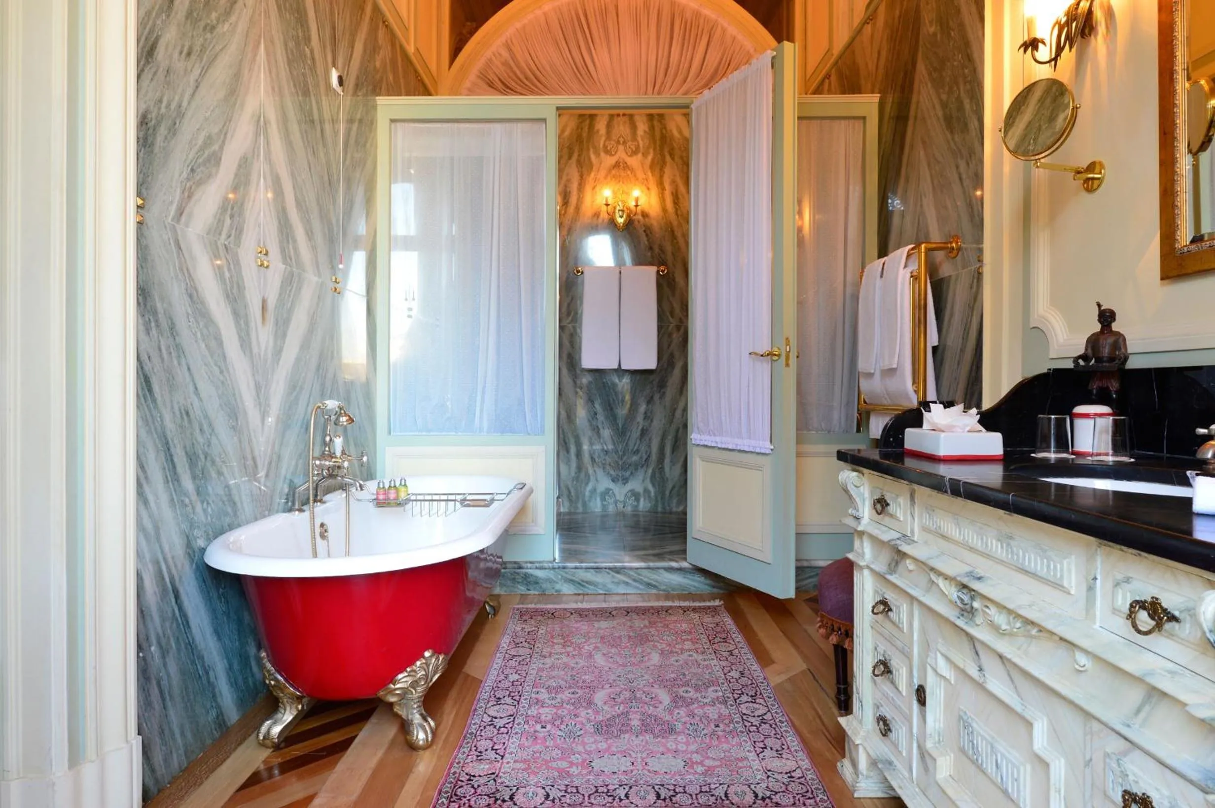 Bathroom in Pestana Palace Lisboa Hotel & National Monument - The Leading Hotels of the World
