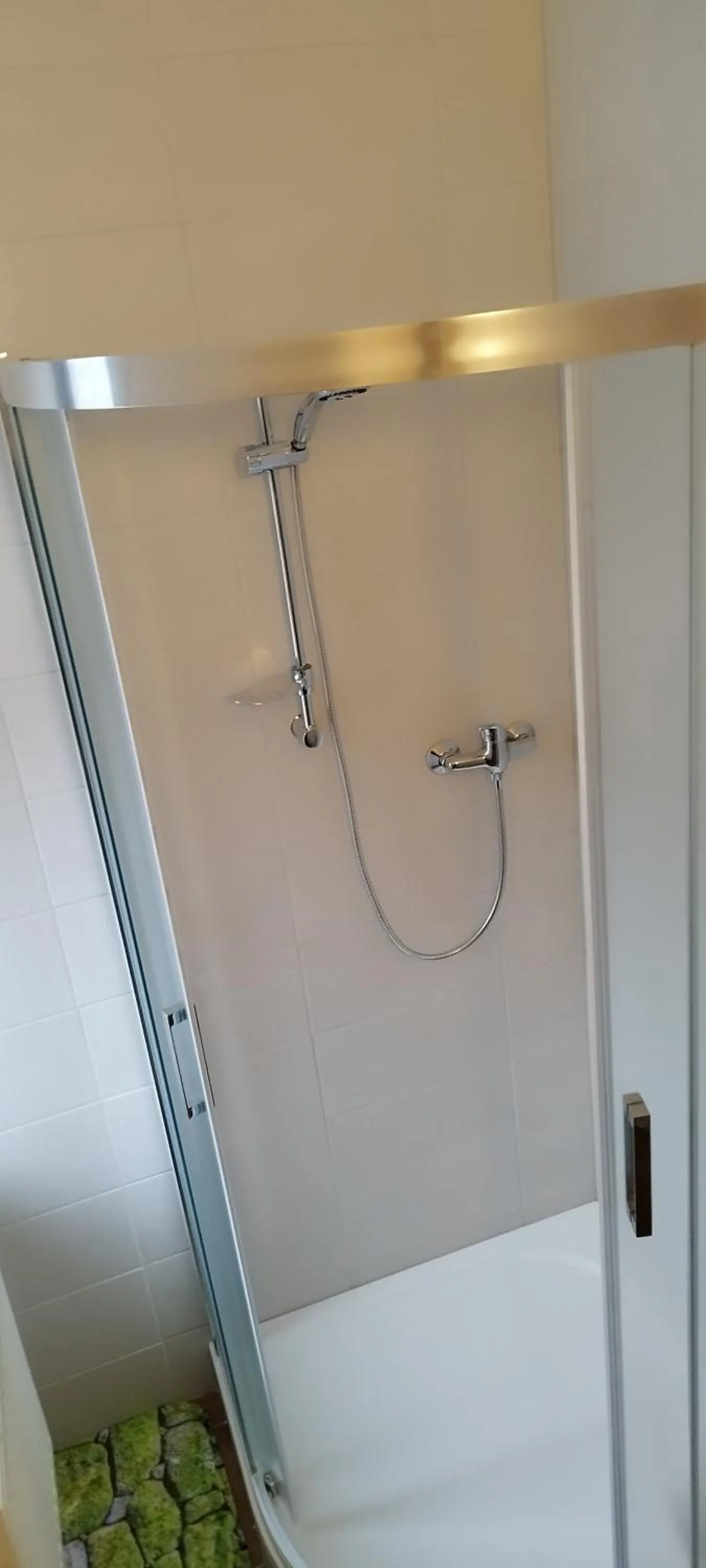 Shower in Dřevěnka