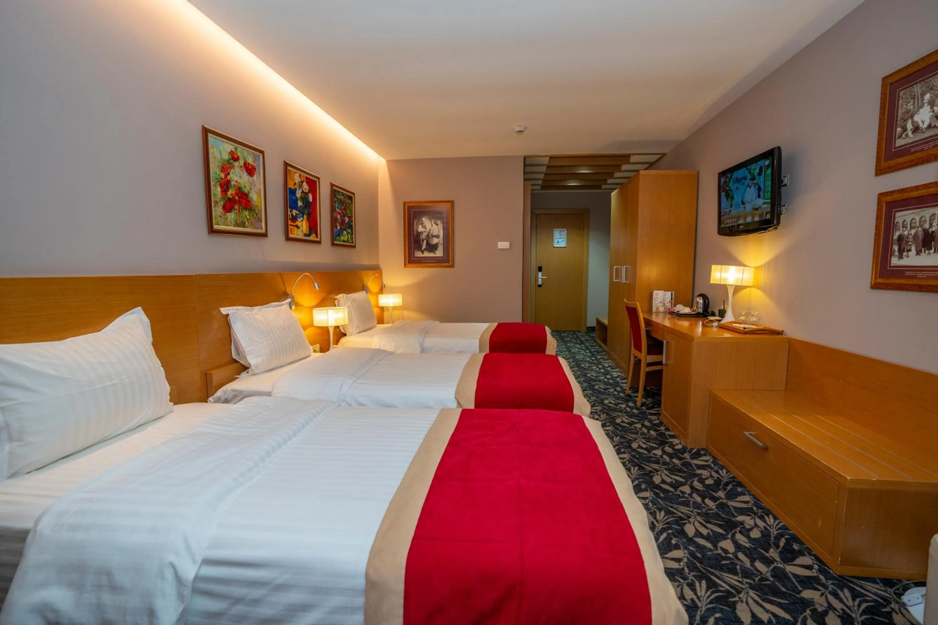 Bed in Hotel Colosseo & Spa